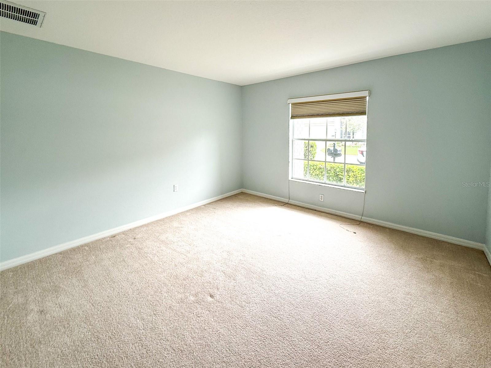 Villa at 18037 BAYWOOD FOREST DR, HUDSON, photo 23 of 45