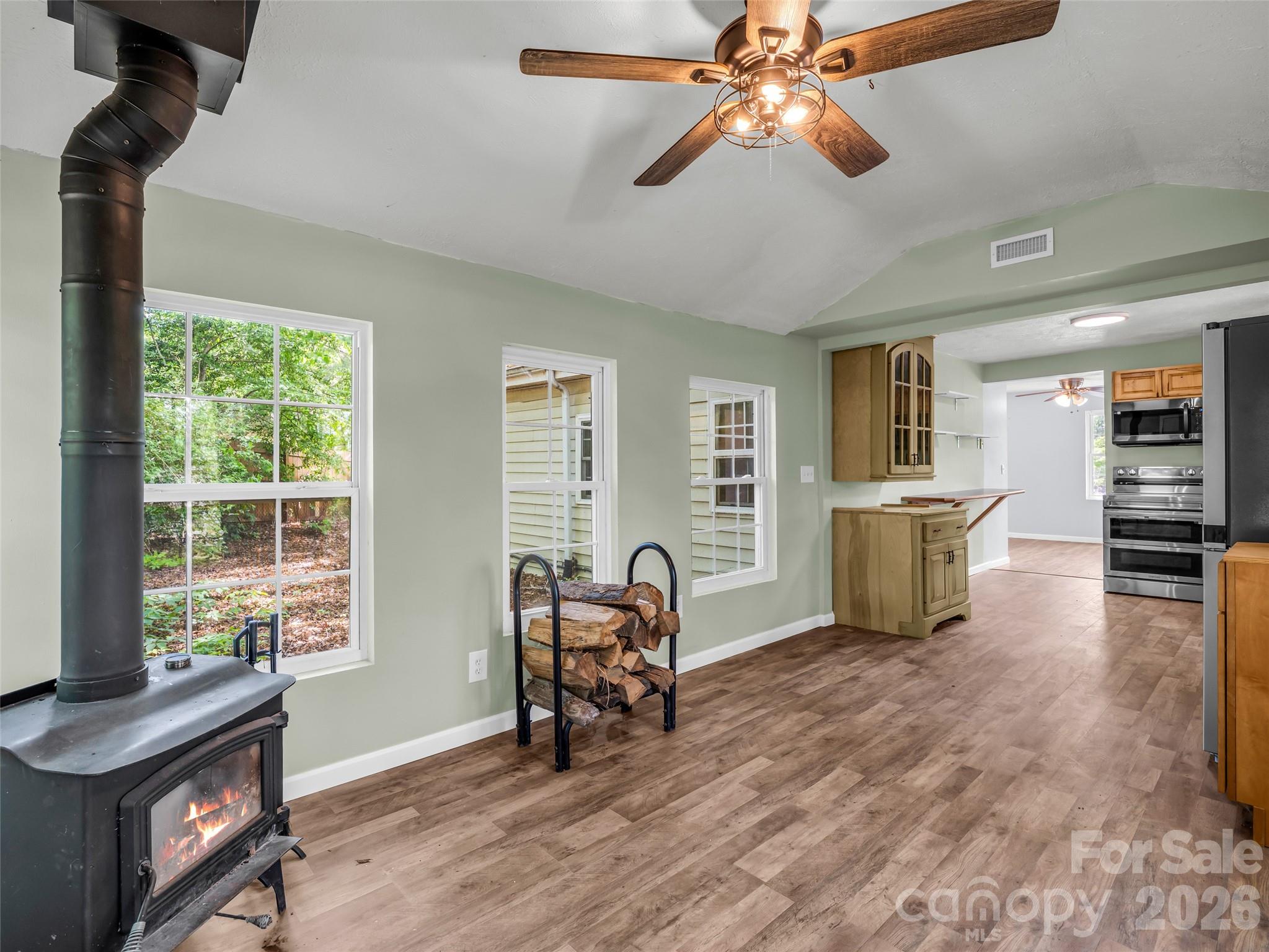Single Family Residence at 1916 Old Spartanburg Road, Hendersonville, photo 19 of 29