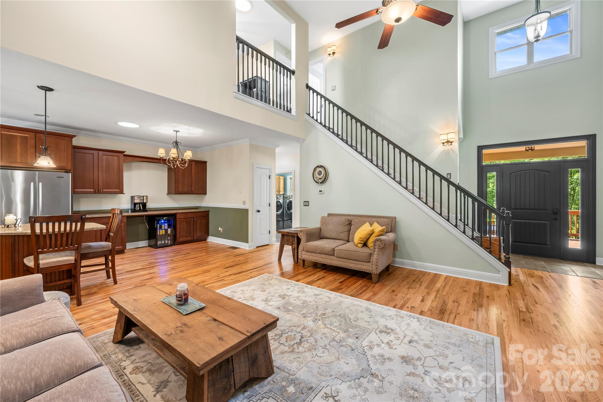 Single Family Residence at 128 Churchill Downs Drive, Fairview, photo 14 of 48