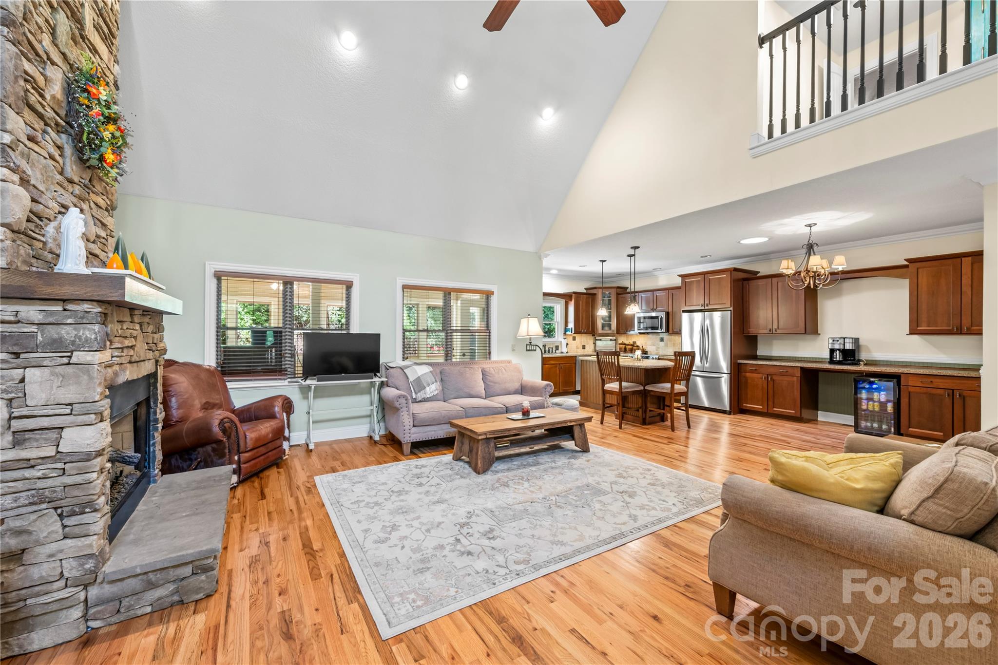 Single Family Residence at 128 Churchill Downs Drive, Fairview, photo 4 of 48