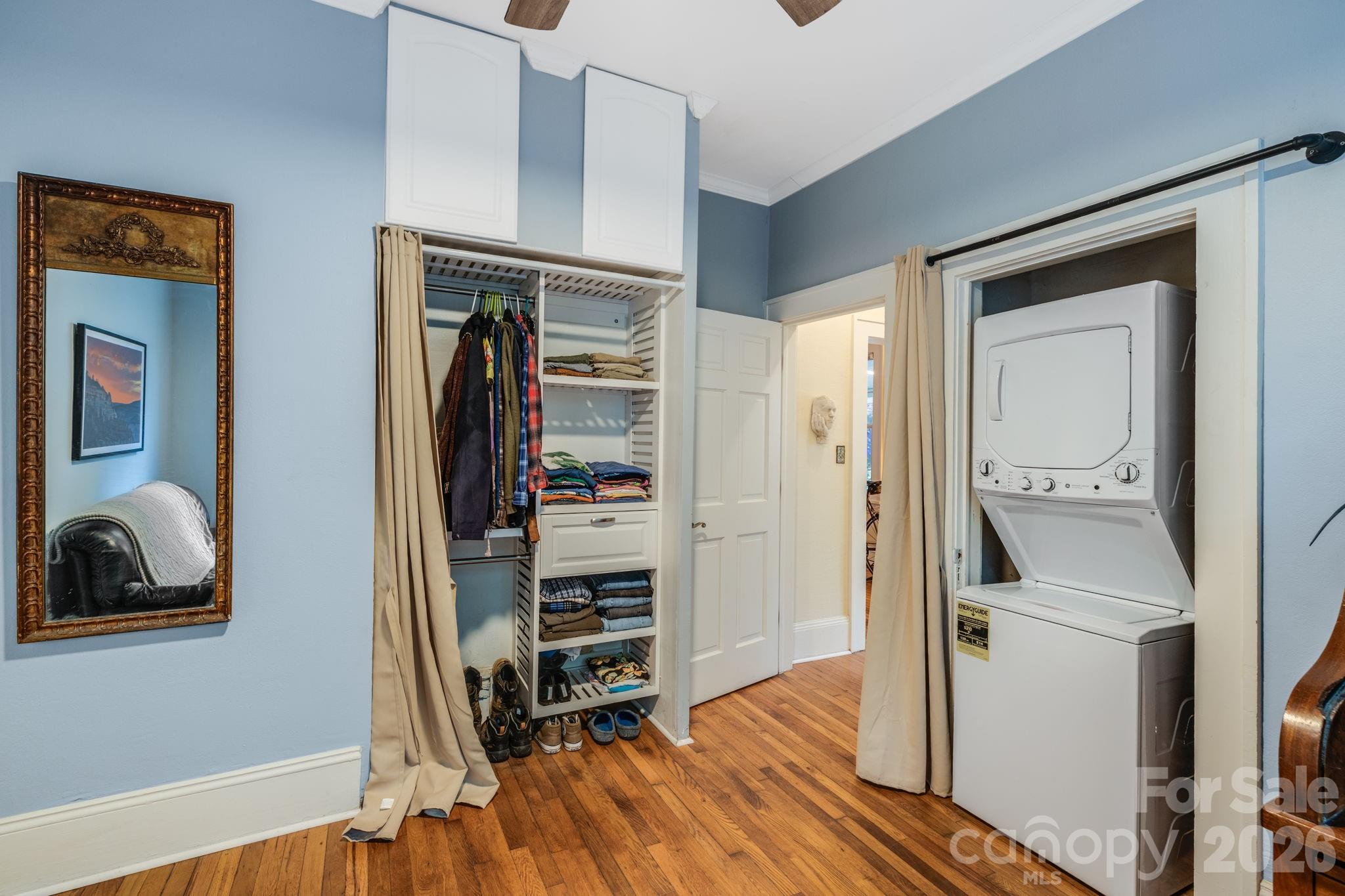Triplex at 107 Courtland Avenue, Asheville, photo 14 of 39
