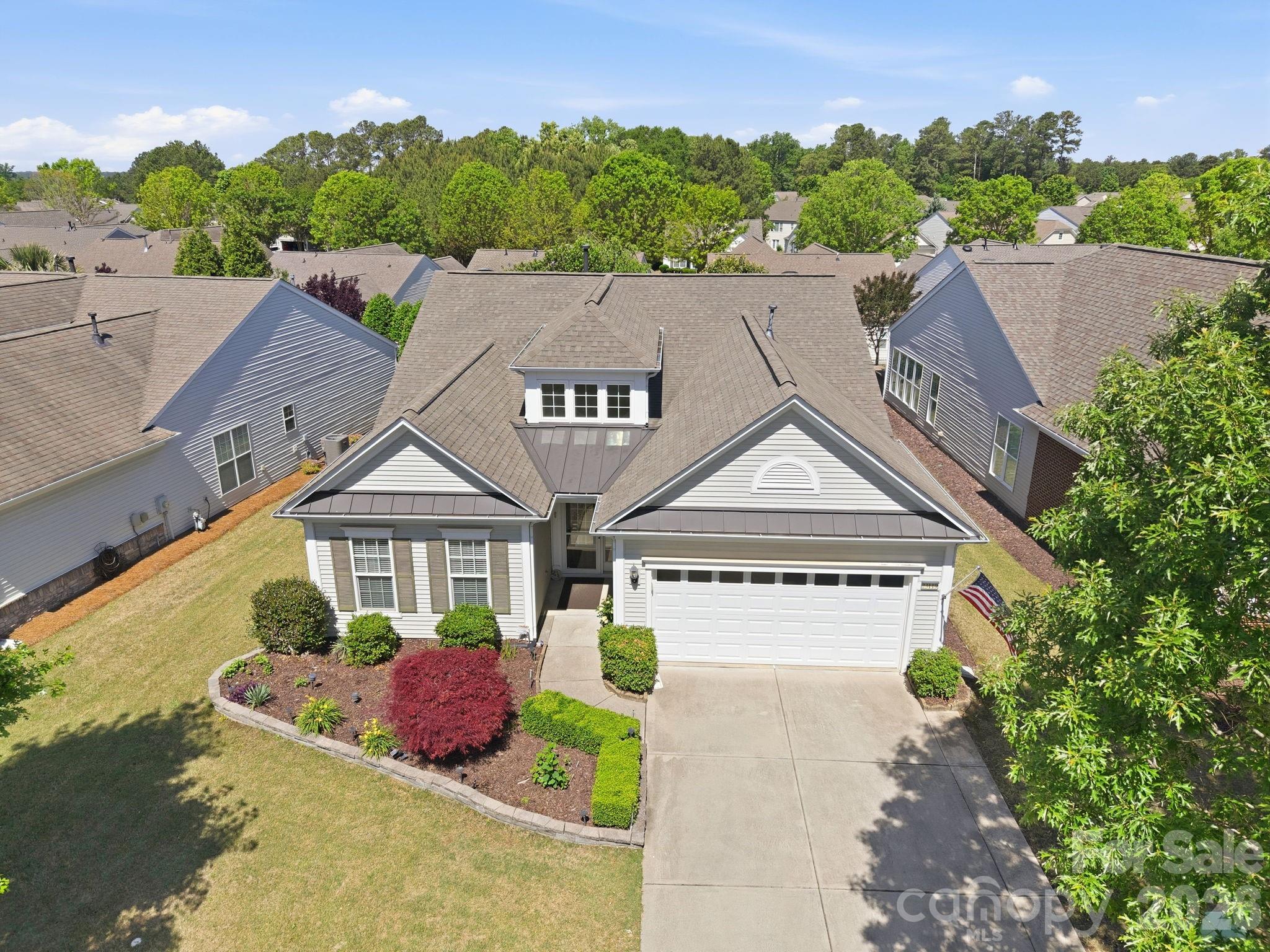 Single Family Residence at 23119 kingfisher Drive, Fort Mill, photo 37 of 50