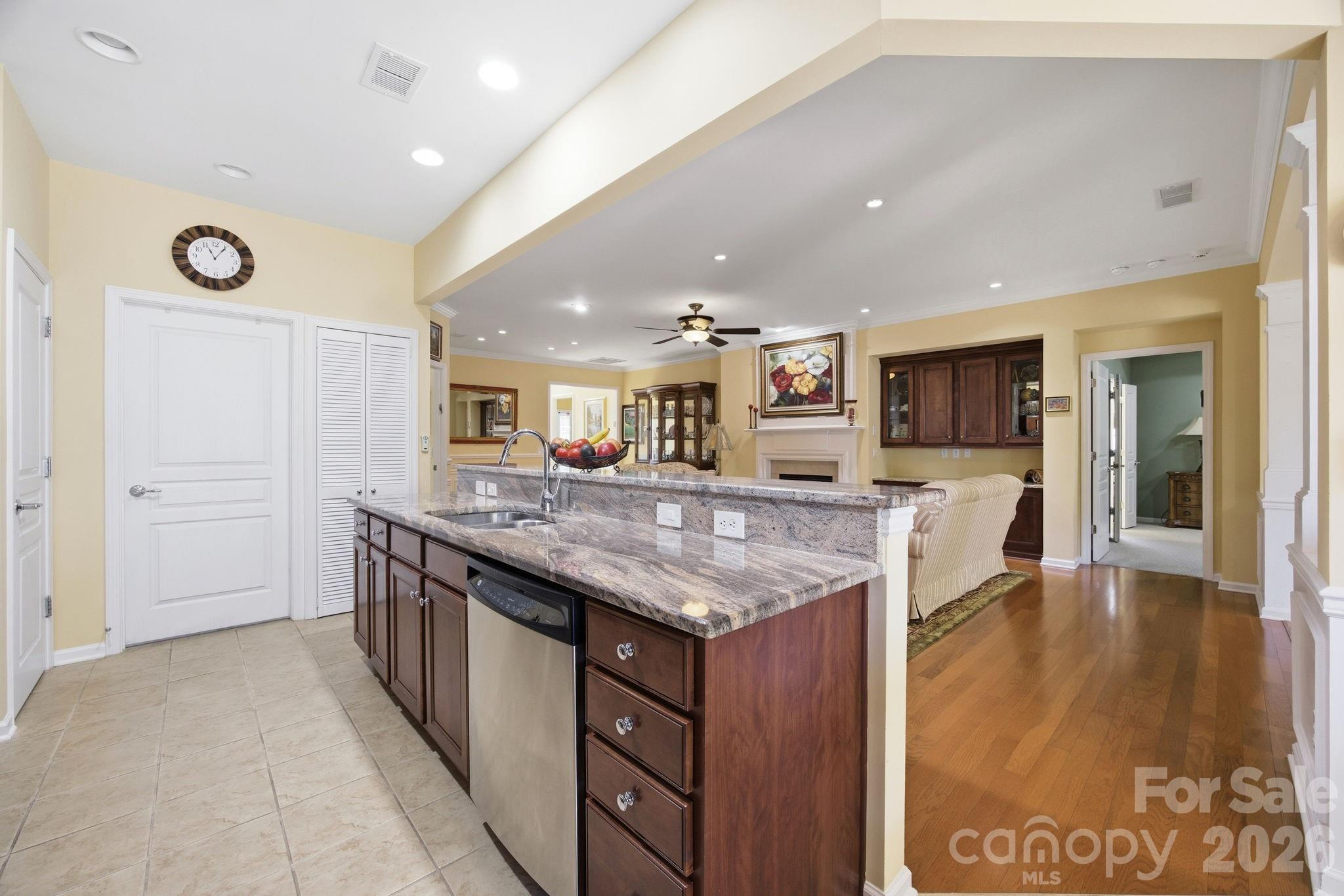 Single Family Residence at 23119 kingfisher Drive, Fort Mill, photo 12 of 50