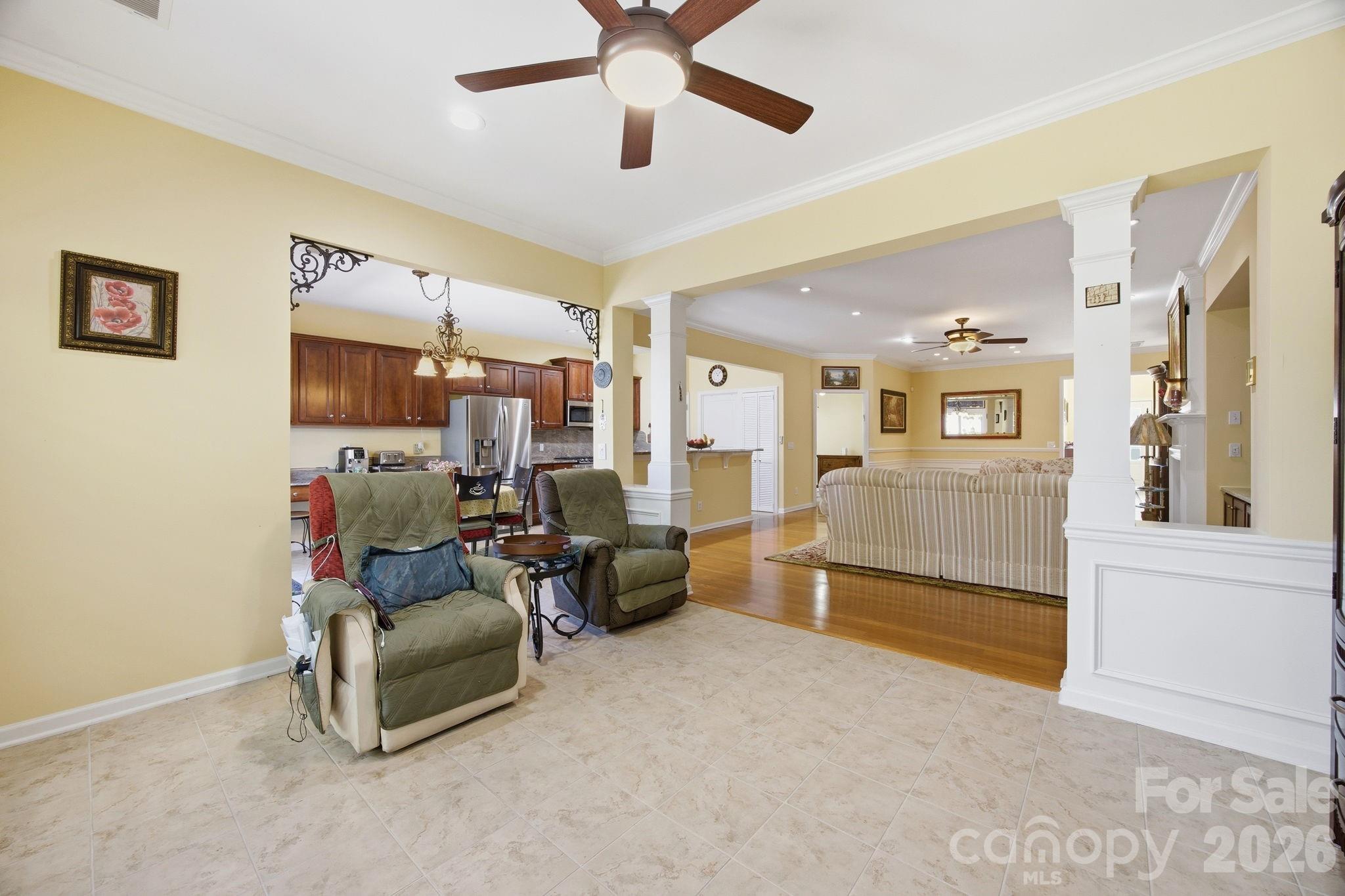 Single Family Residence at 23119 kingfisher Drive, Fort Mill, photo 6 of 50