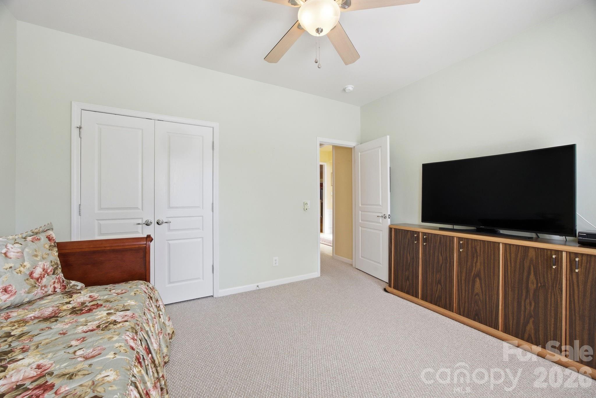 Single Family Residence at 23119 kingfisher Drive, Fort Mill, photo 26 of 50