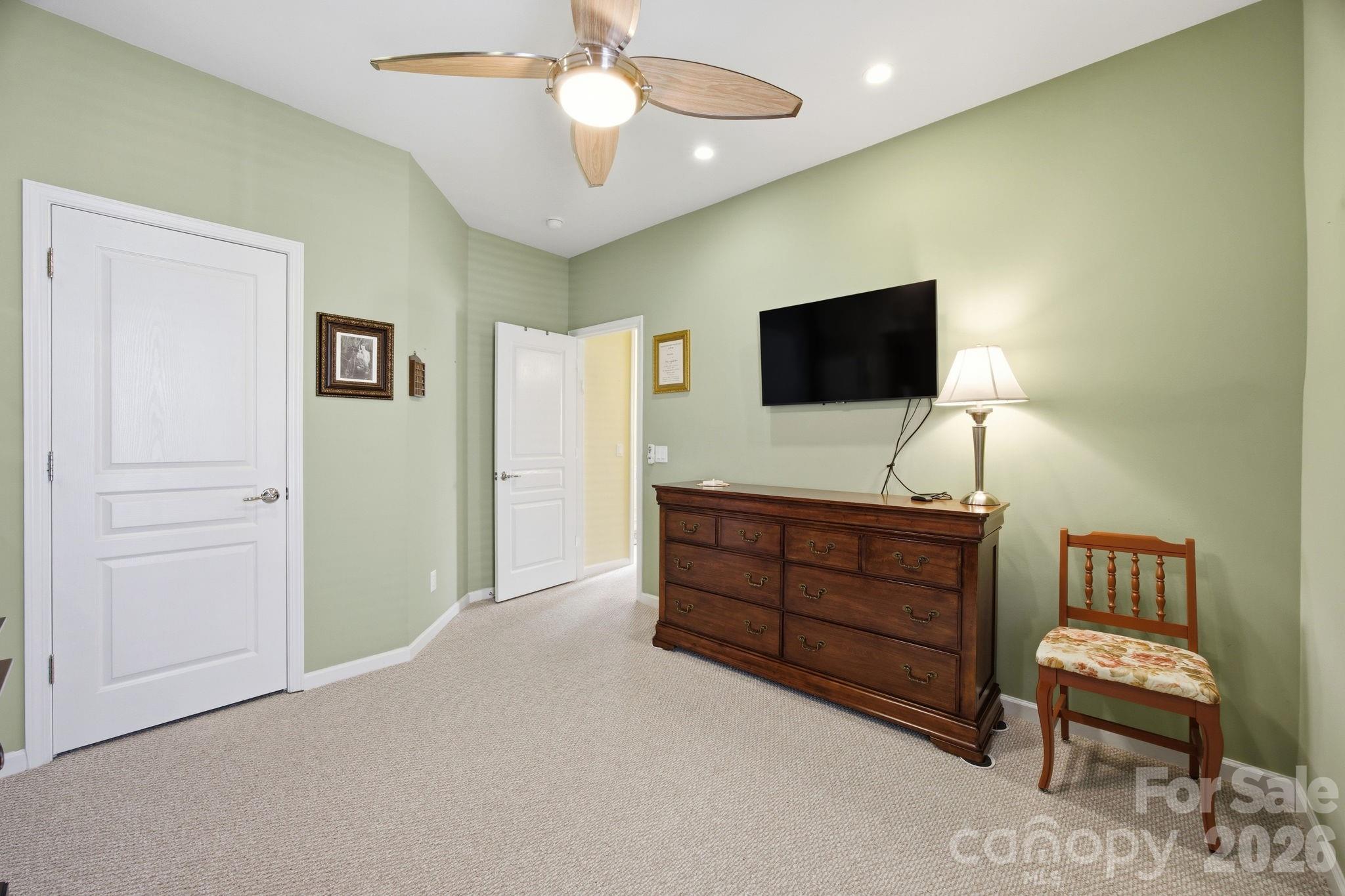 Single Family Residence at 23119 kingfisher Drive, Fort Mill, photo 28 of 50
