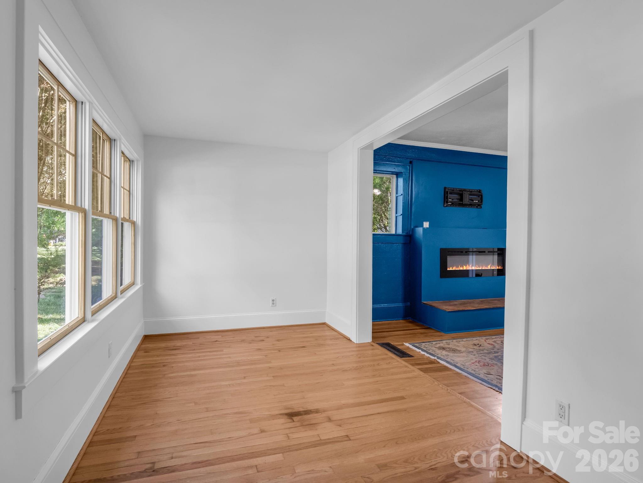 sunroom at front of home - 1534 Kensington Road, Hendersonville