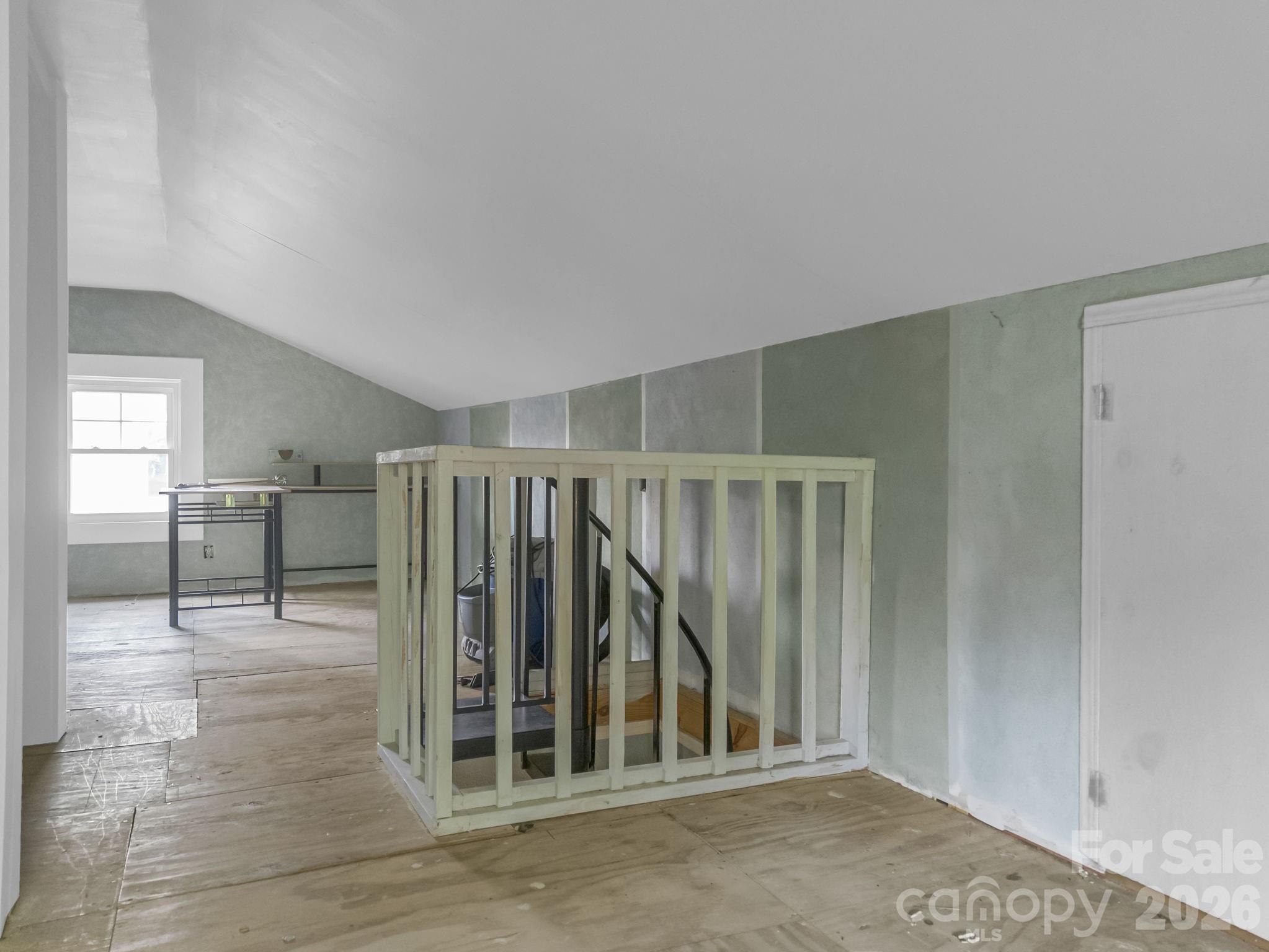 bonus attic space upstairs - 1534 Kensington Road, Hendersonville