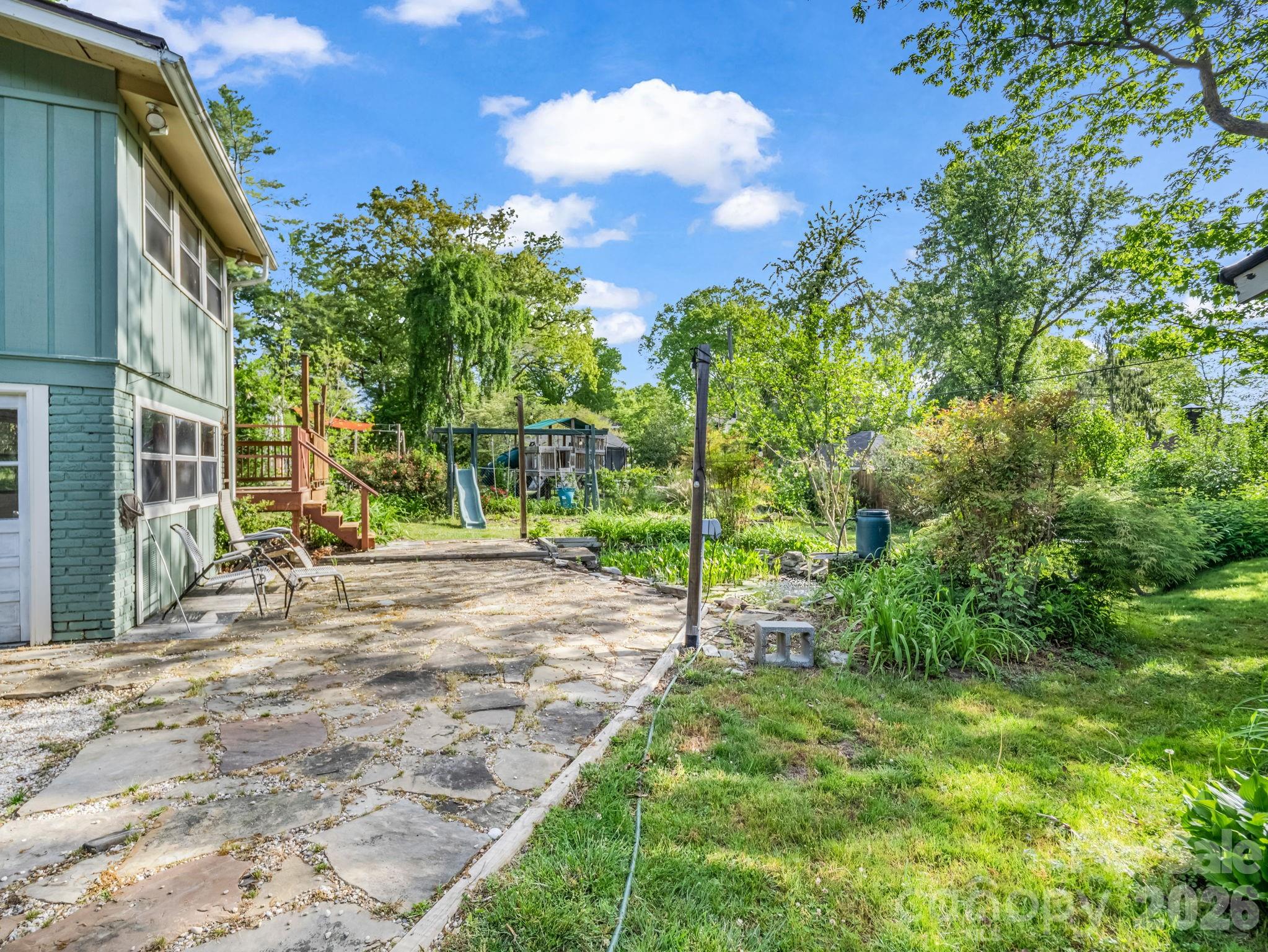Single Family Residence at 1534 Kensington Road, Hendersonville, photo 36 of 42