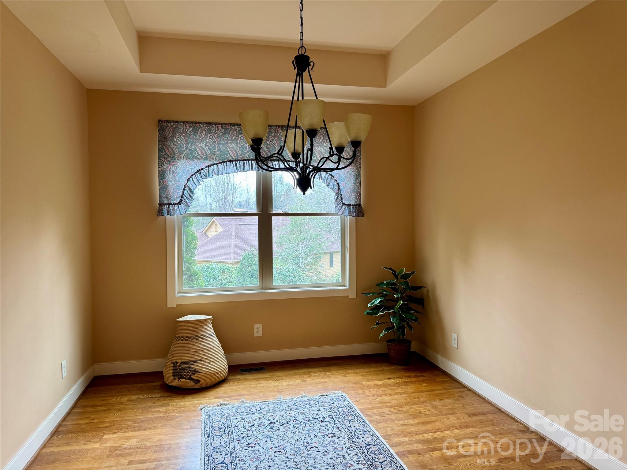 Single Family Residence at 894 Dunroy Drive, Hendersonville, photo 26 of 39