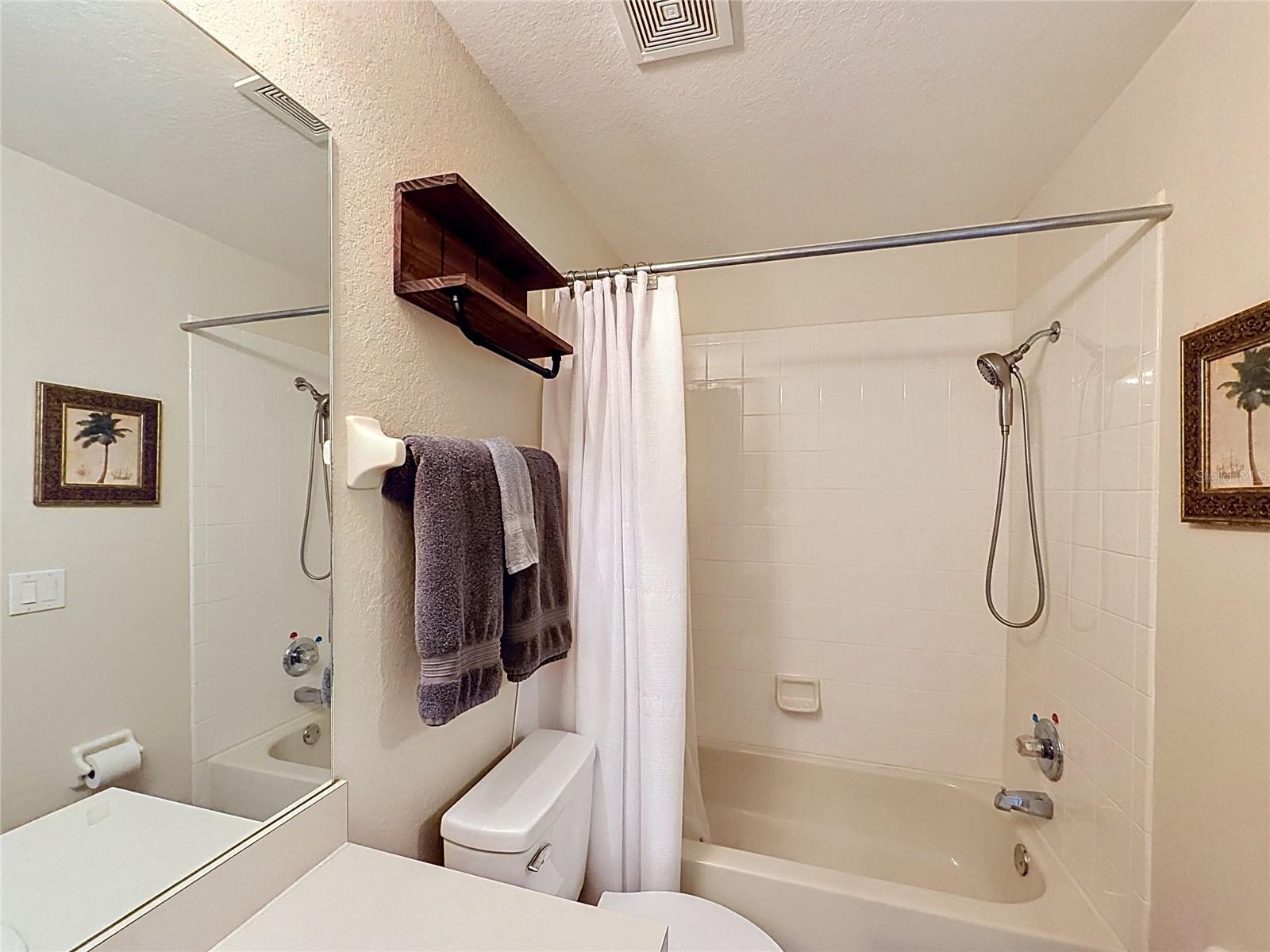 Townhouse at 244 CAPRI DR, DAVENPORT, photo 25 of 41