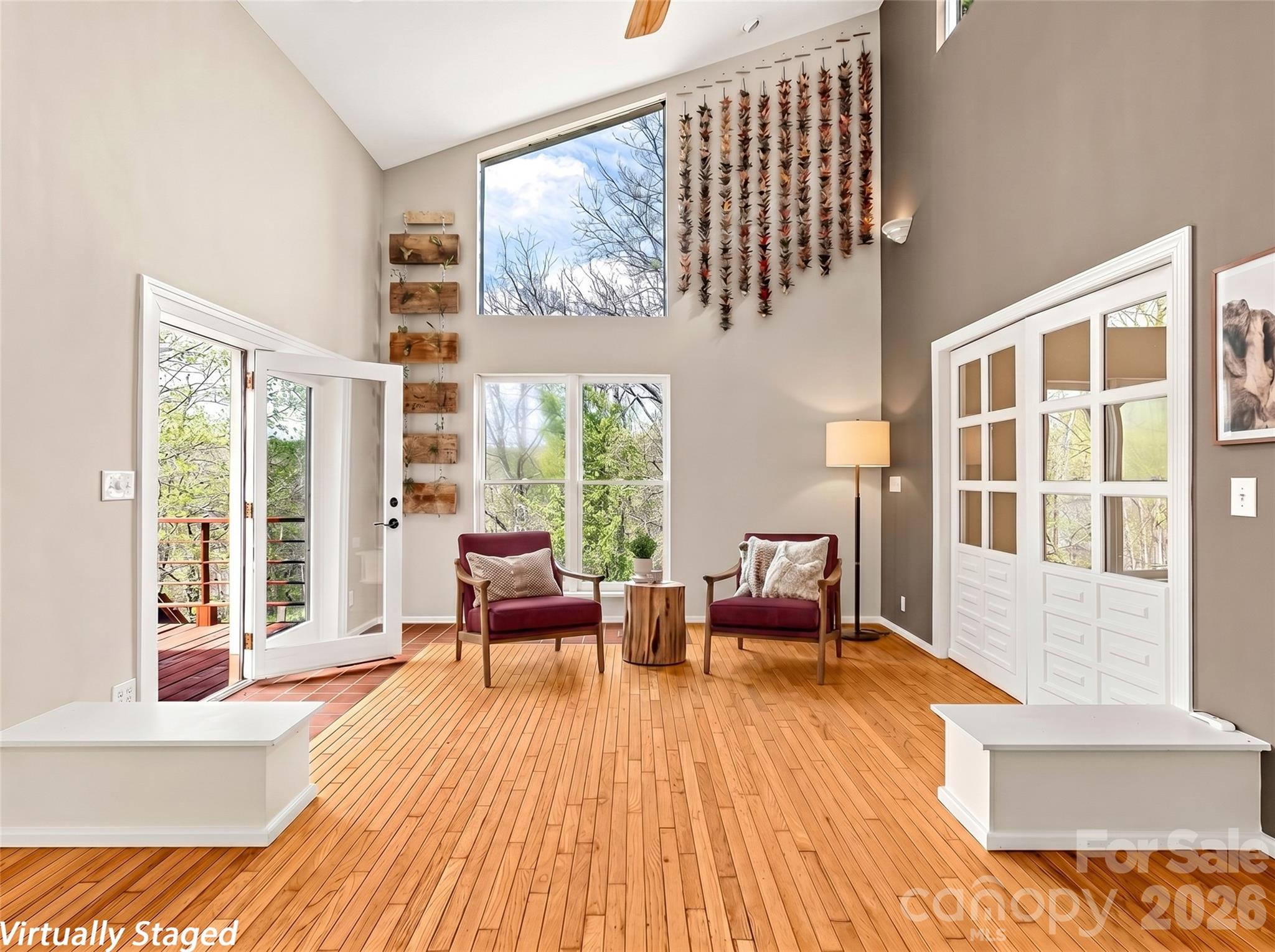 Lovely reading nook. - 76 Raven Rock Lane, Marshall