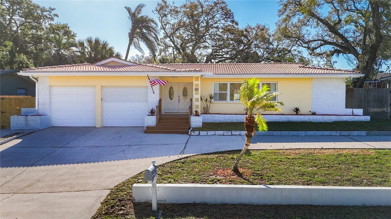 1201 KAPOK KOVE CIR