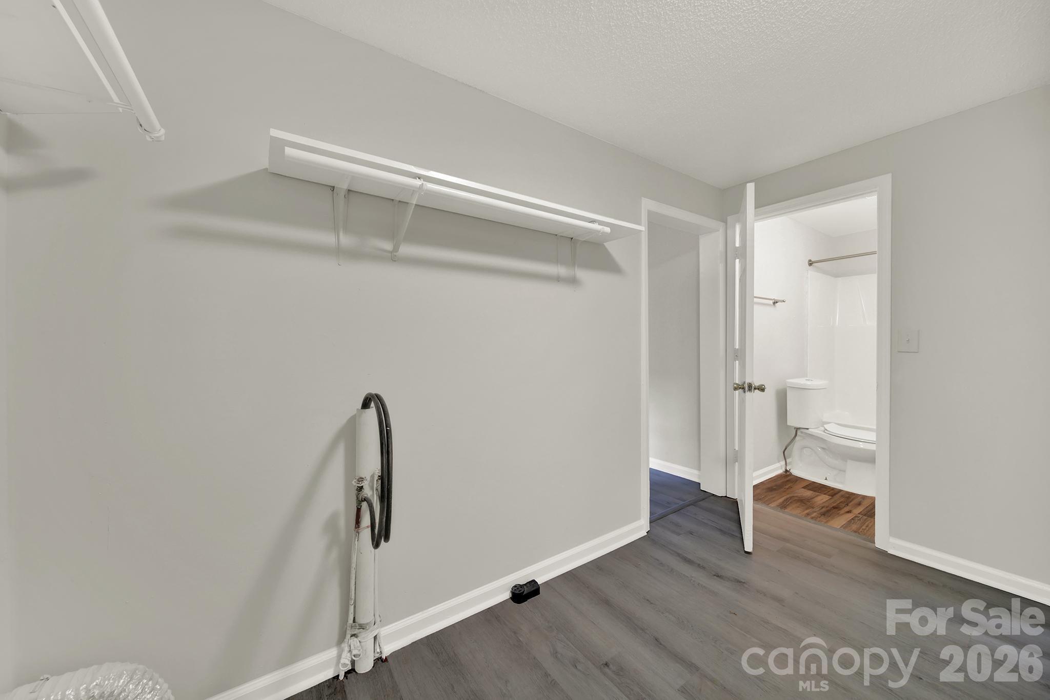 Single Family Residence at 807 Evening Shade Lane, Gastonia, photo 10 of 22