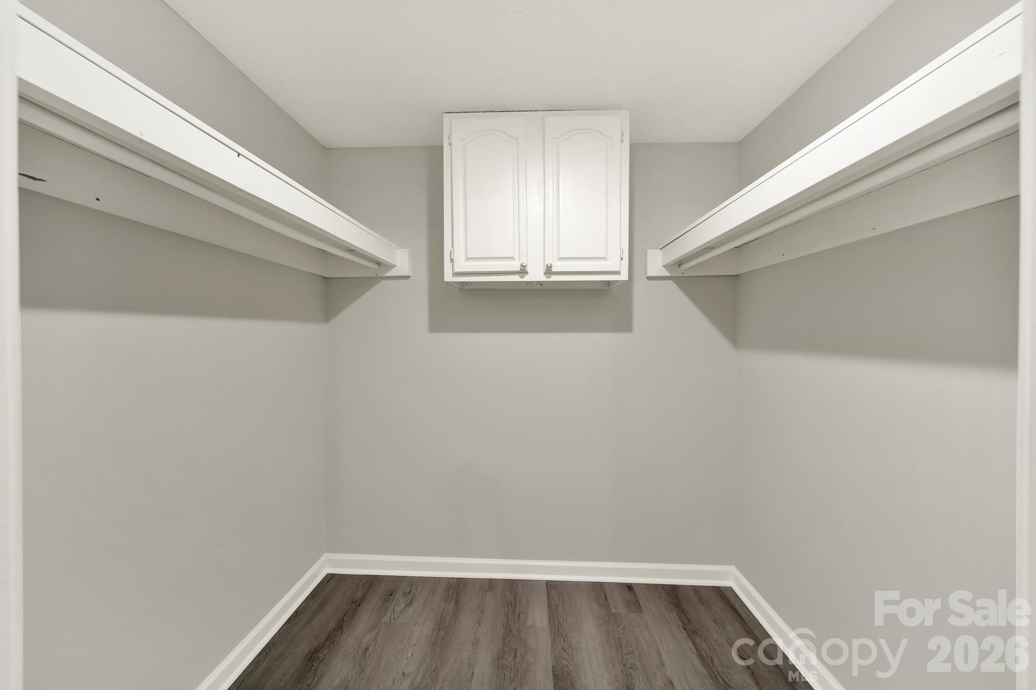 Single Family Residence at 807 Evening Shade Lane, Gastonia, photo 14 of 22