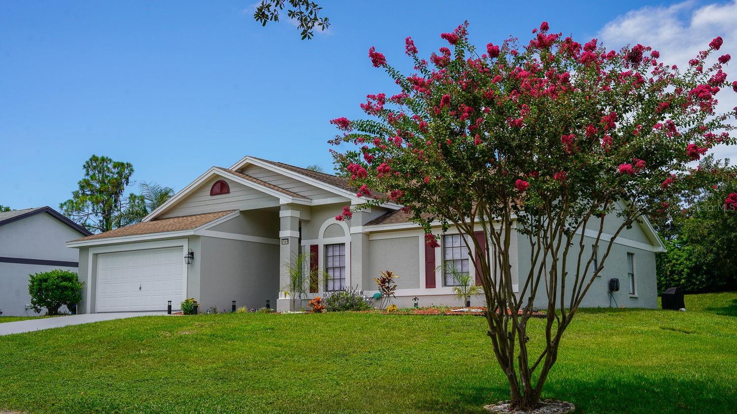 8141 GOLF CLUB CT