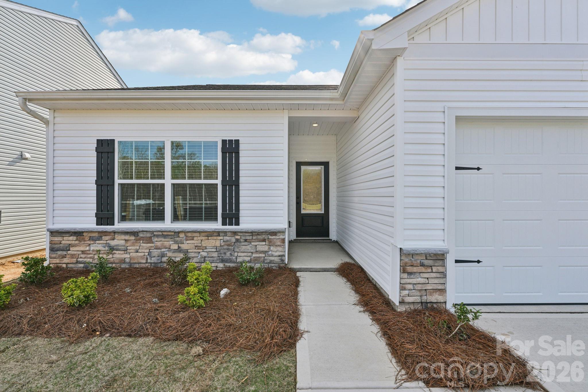 Single Family Residence at 712 Willow Estates Drive, Shelby, photo 4 of 34