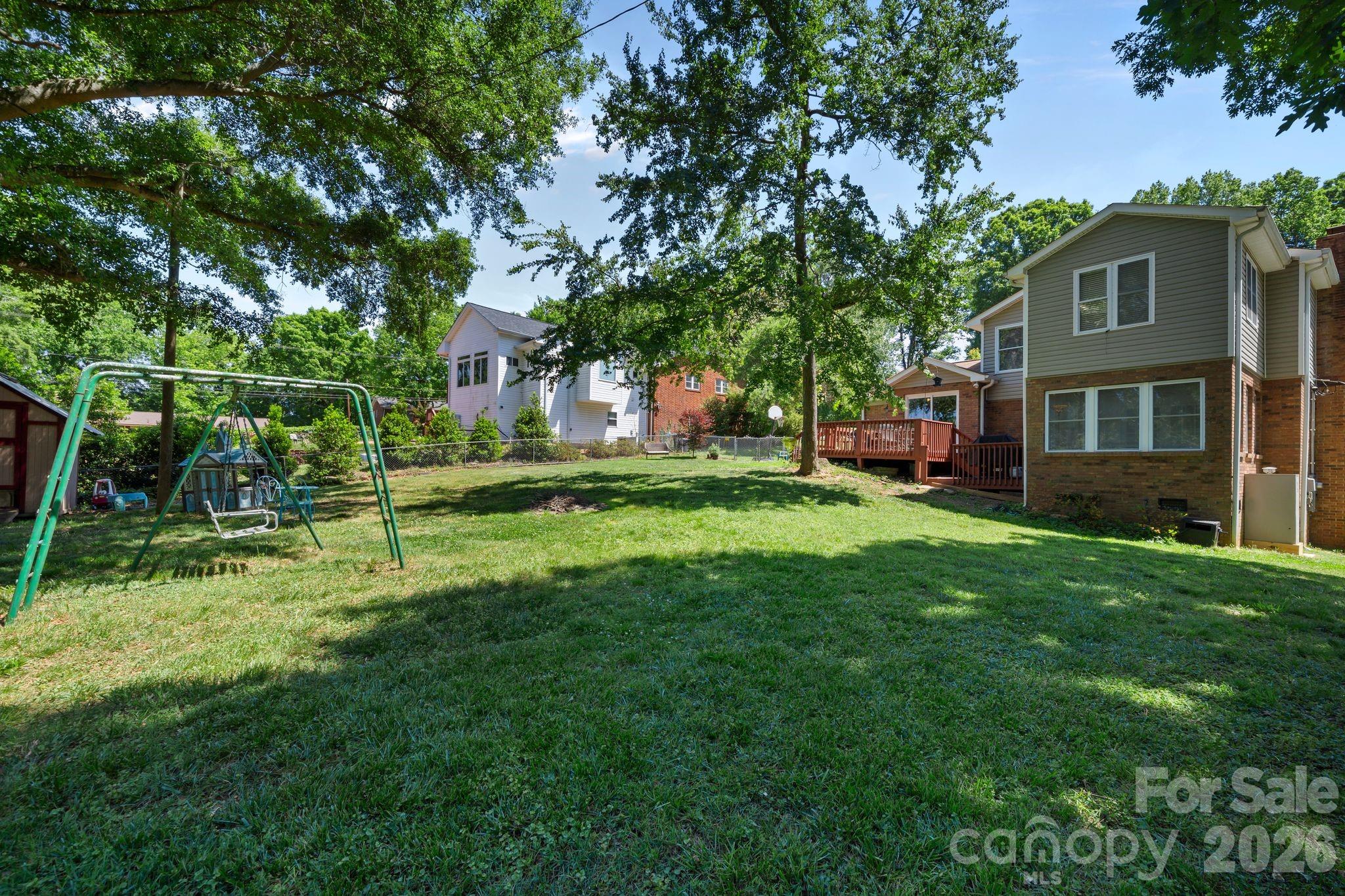Single Family Residence at 3306 Tamworth Lane, Gastonia, photo 41 of 43