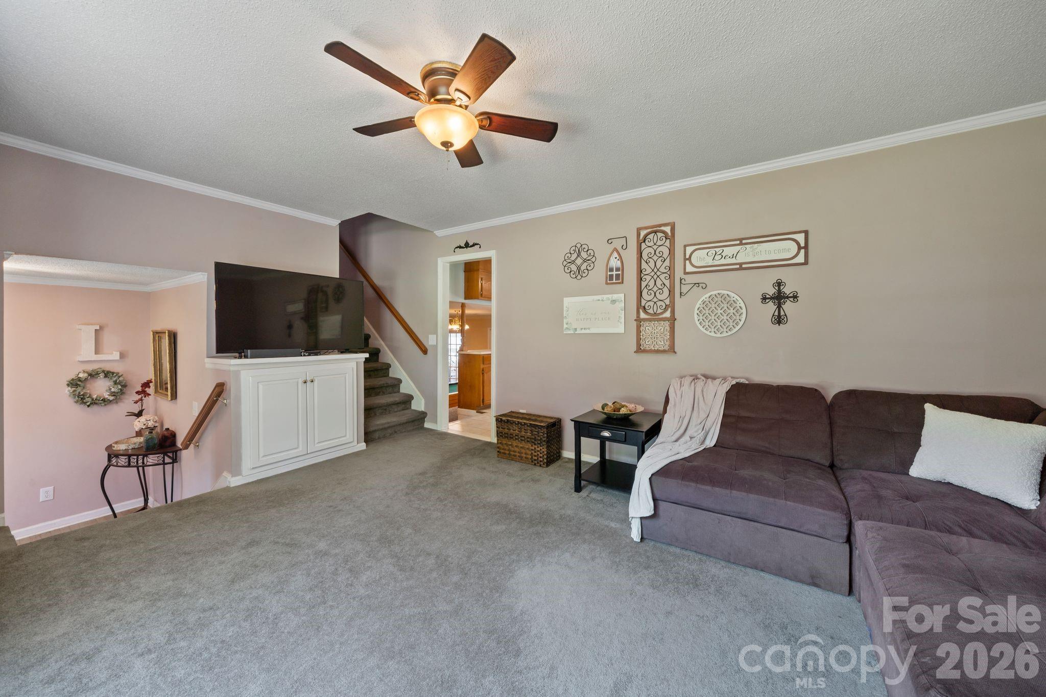 Single Family Residence at 3306 Tamworth Lane, Gastonia, photo 10 of 43