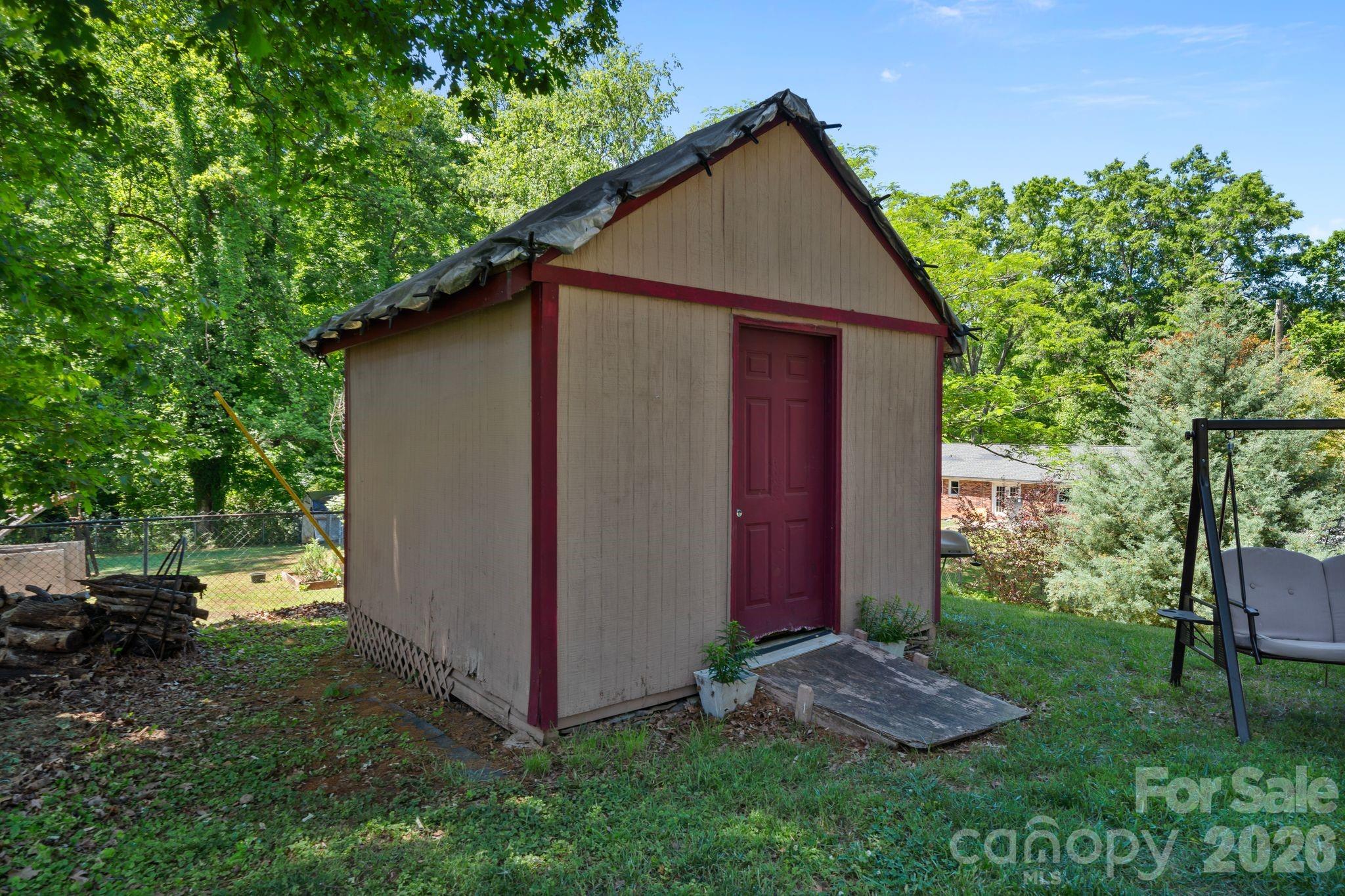 Single Family Residence at 3306 Tamworth Lane, Gastonia, photo 43 of 43
