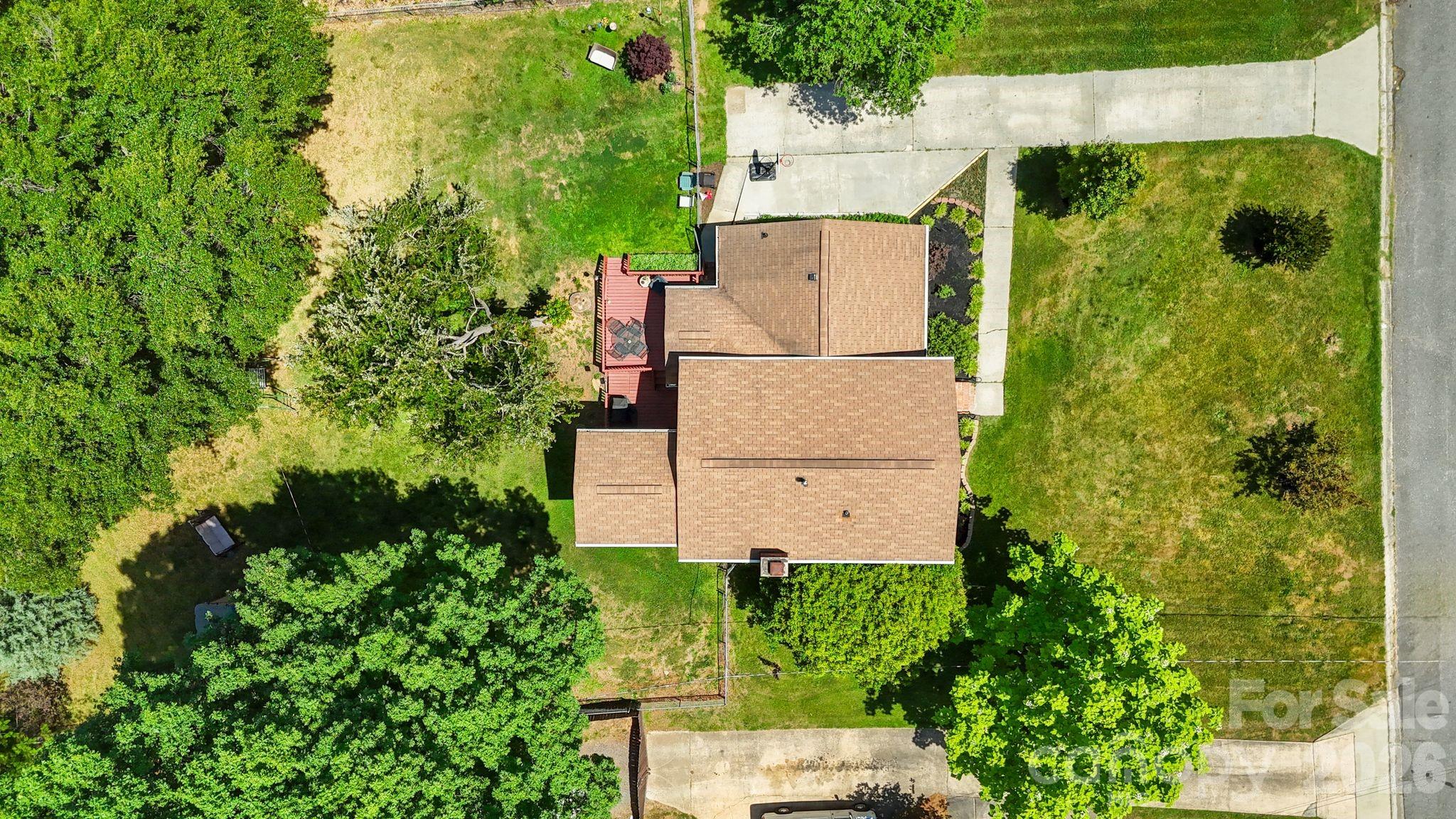 Single Family Residence at 3306 Tamworth Lane, Gastonia, photo 4 of 43