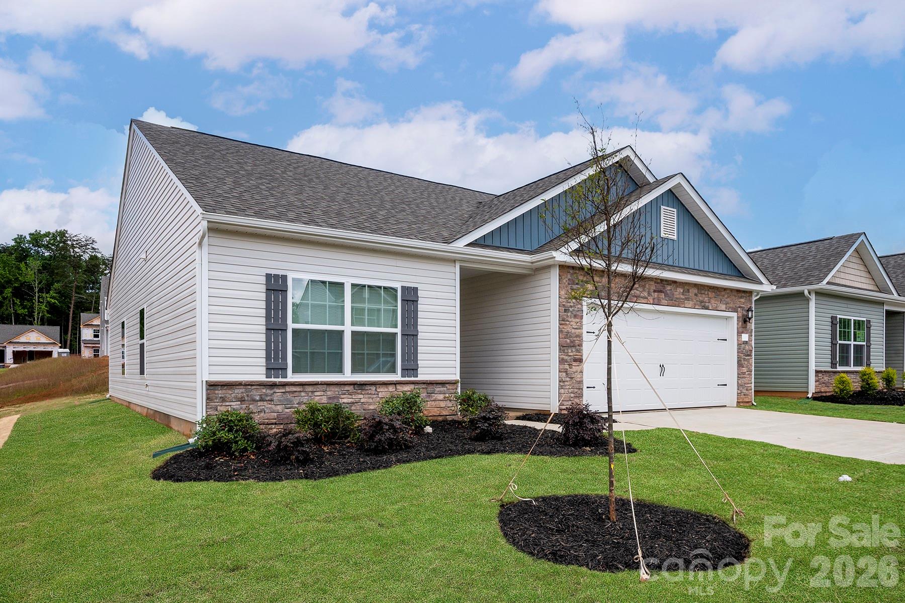 Single Family Residence at 714 Willow Estates Drive, Shelby, photo 2 of 21