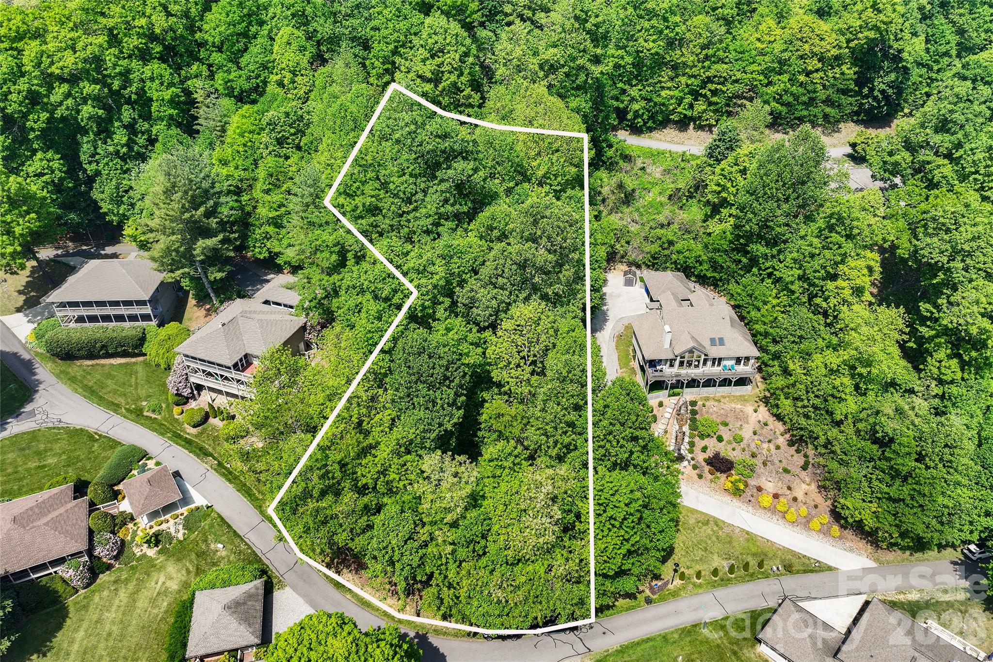 Single Family Residence at 266 Hawks Crest Drive, Waynesville, photo 40 of 43