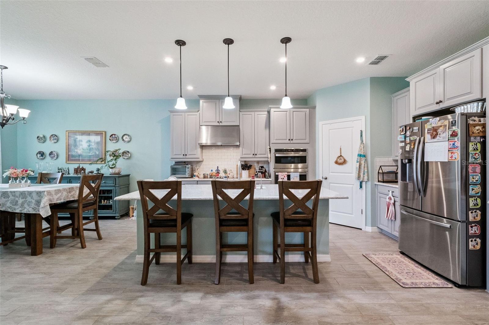 Single Family Residence at 3904 REDFIN PL, KISSIMMEE, photo 9 of 48