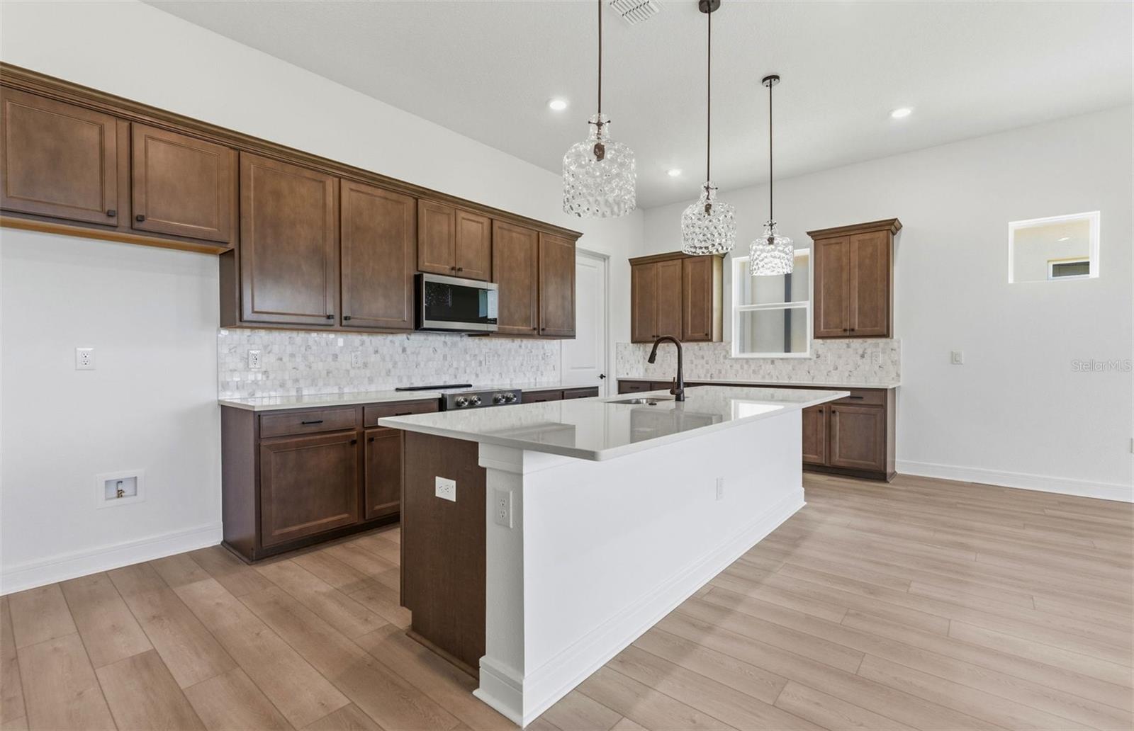 Stylish Kitchen - 8439 SW 58TH LOOP, OCALA