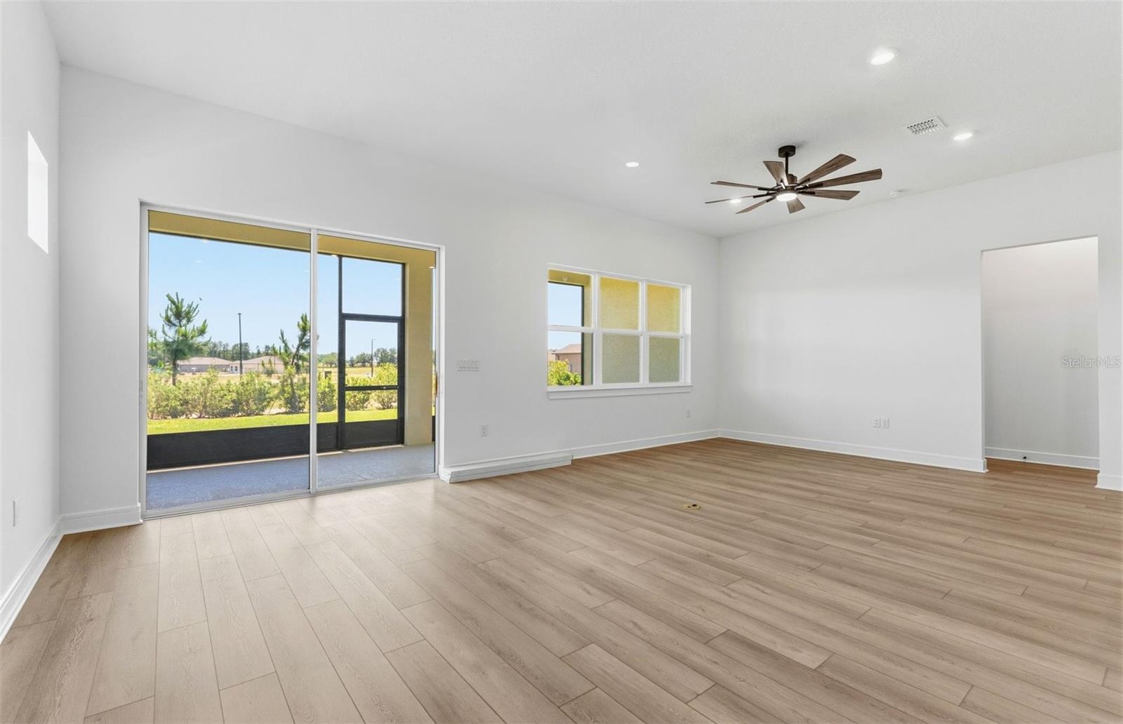 Open Cafe to Gathering Room - 8439 SW 58TH LOOP, OCALA