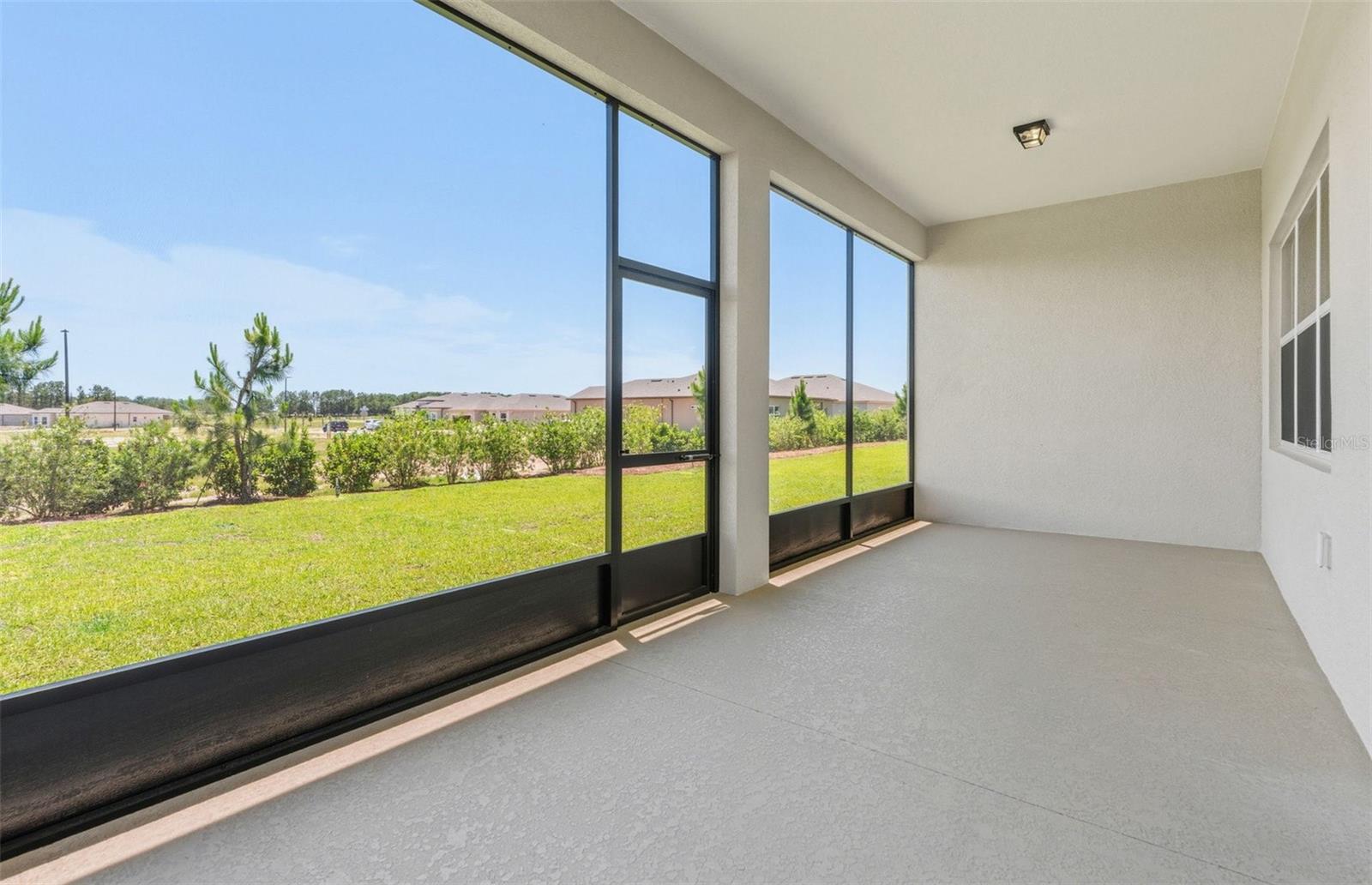 Covered Lanai w/Screen Enclosure - 8439 SW 58TH LOOP, OCALA
