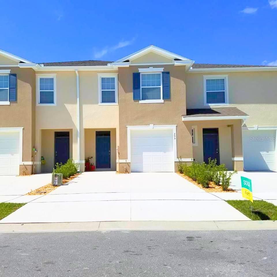 305 FELTRIM RESERVE BLVD
