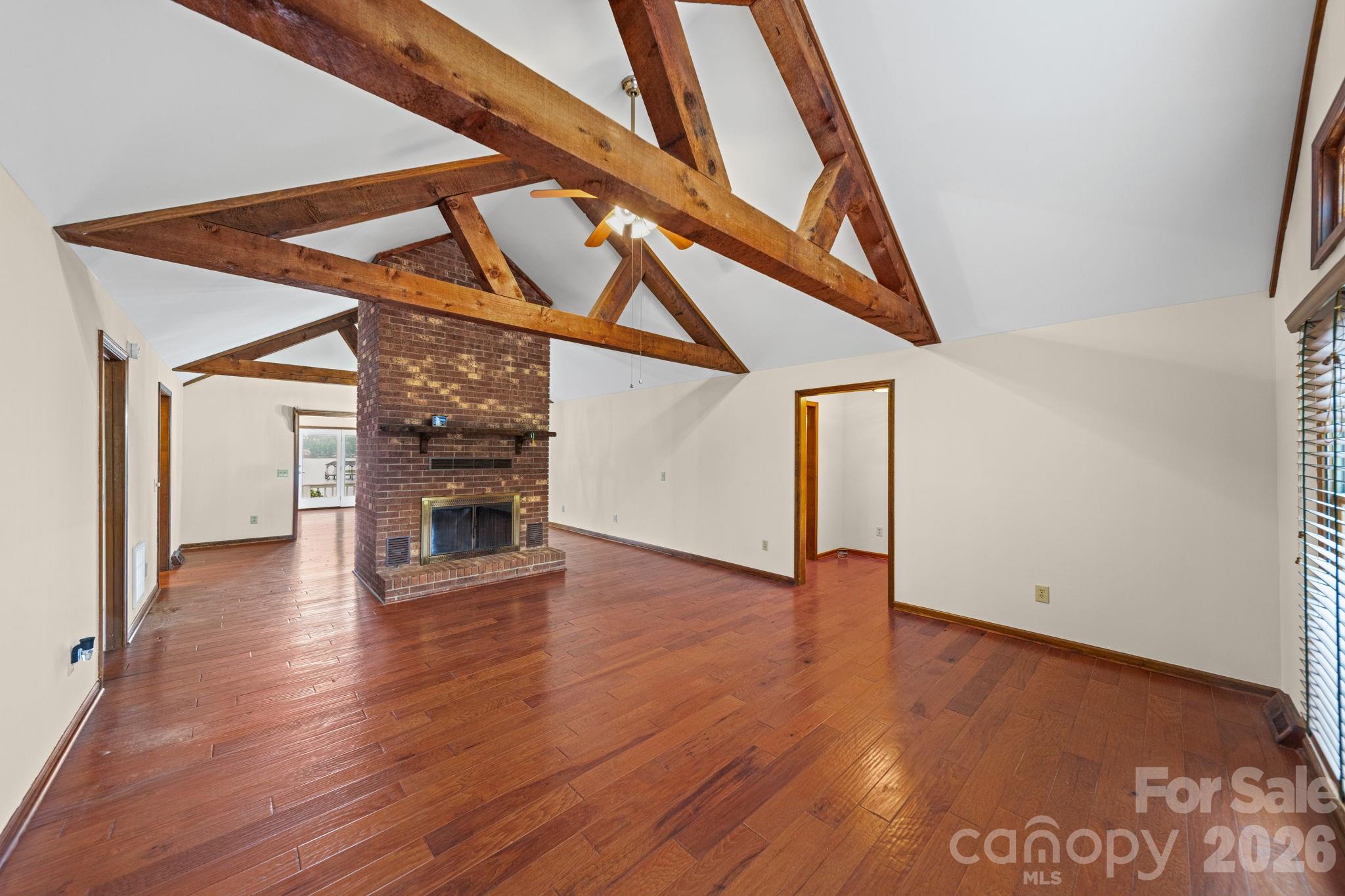 Single Family Residence at 541 Harbor Road, Norwood, photo 6 of 40