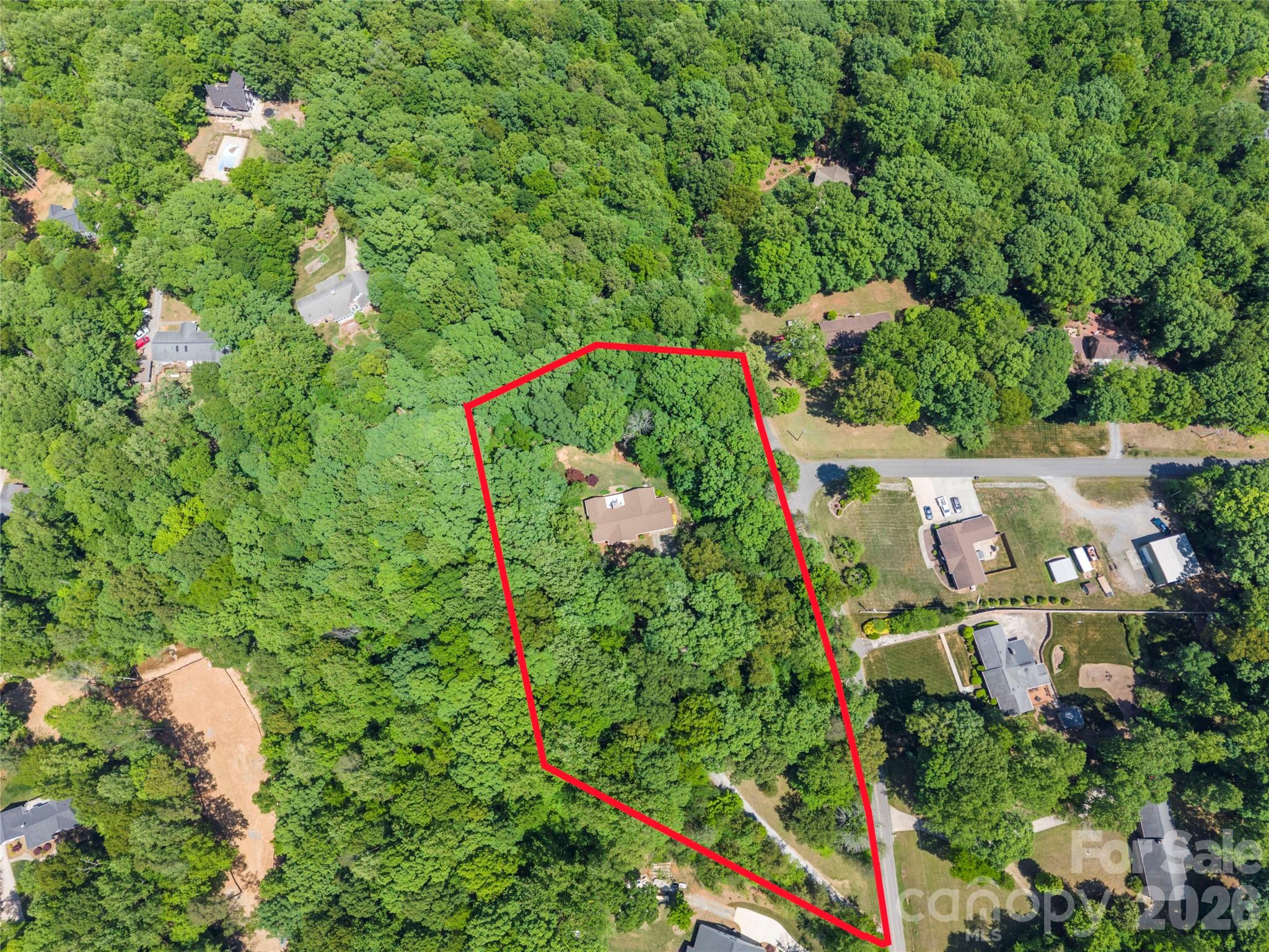 Approximate property line - 3.5 acre lot / fully fenced yard and recently scraped gravel drive - 3426 Driftwood Drive, Gastonia