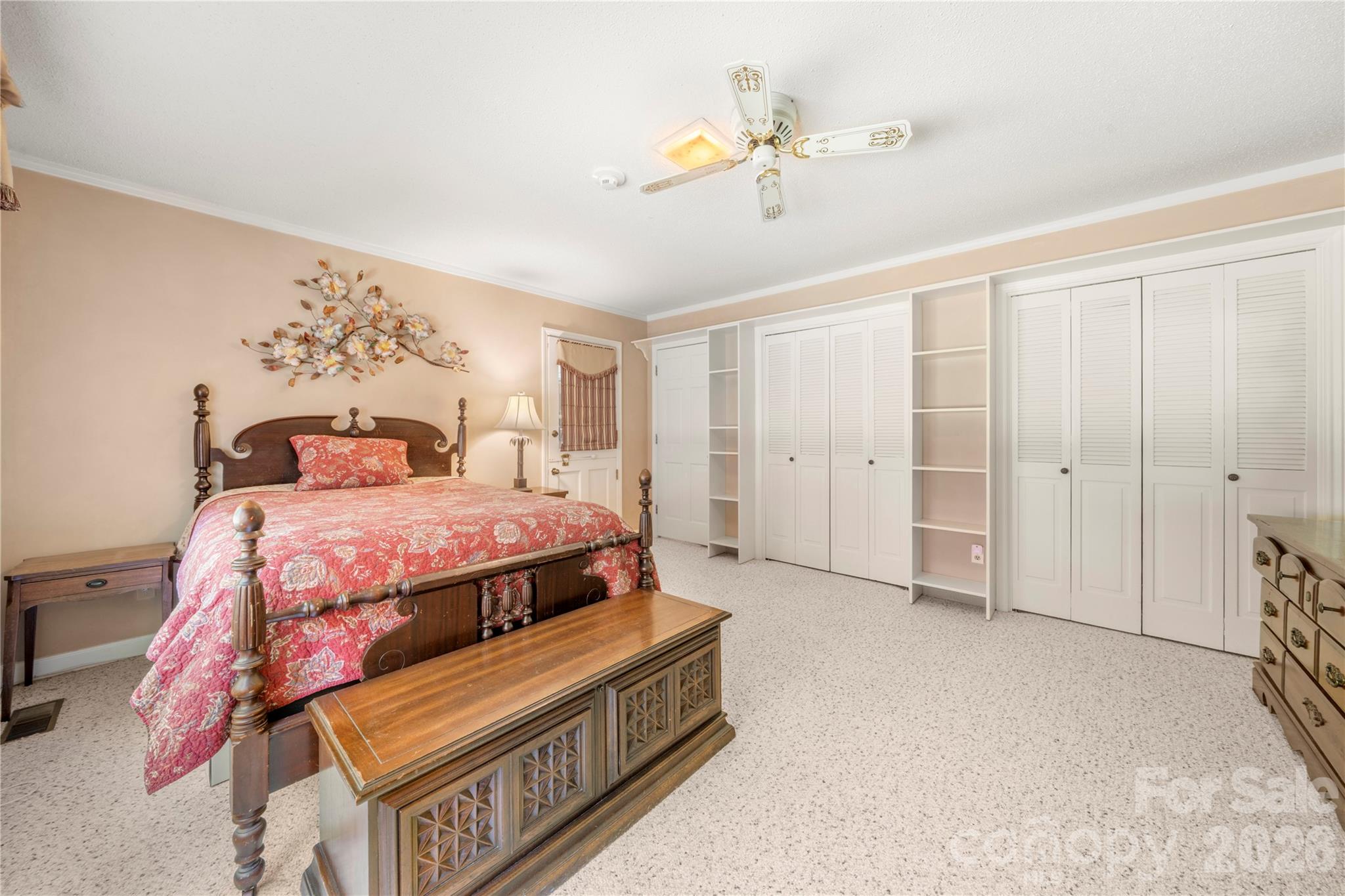 Virtually altered secondary bedroom - built in shelving - 3426 Driftwood Drive, Gastonia