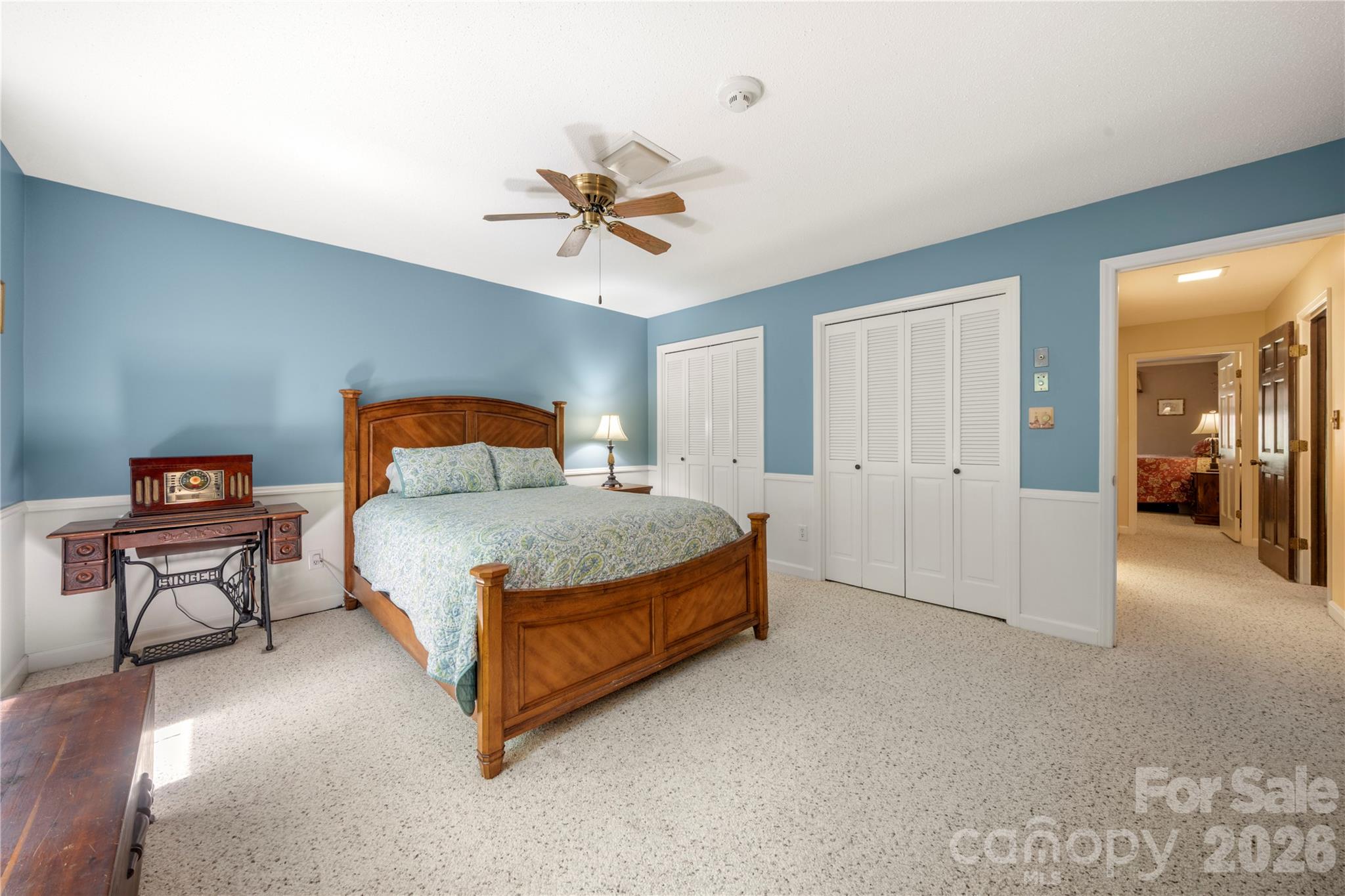 Secondary bedroom with two closets - 3426 Driftwood Drive, Gastonia