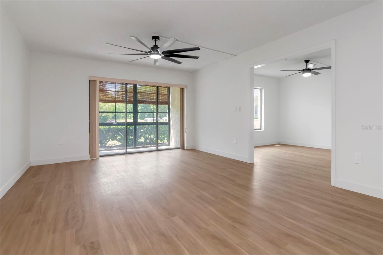 Open-Concept Living & Office-Flex room Space - 3211 LAKE PINE WAY E #A1, TARPON SPRINGS