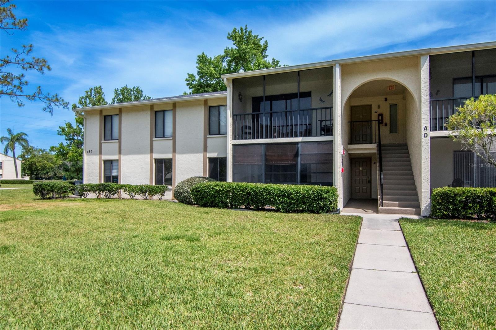 End Unit - 3211 LAKE PINE WAY E #A1, TARPON SPRINGS