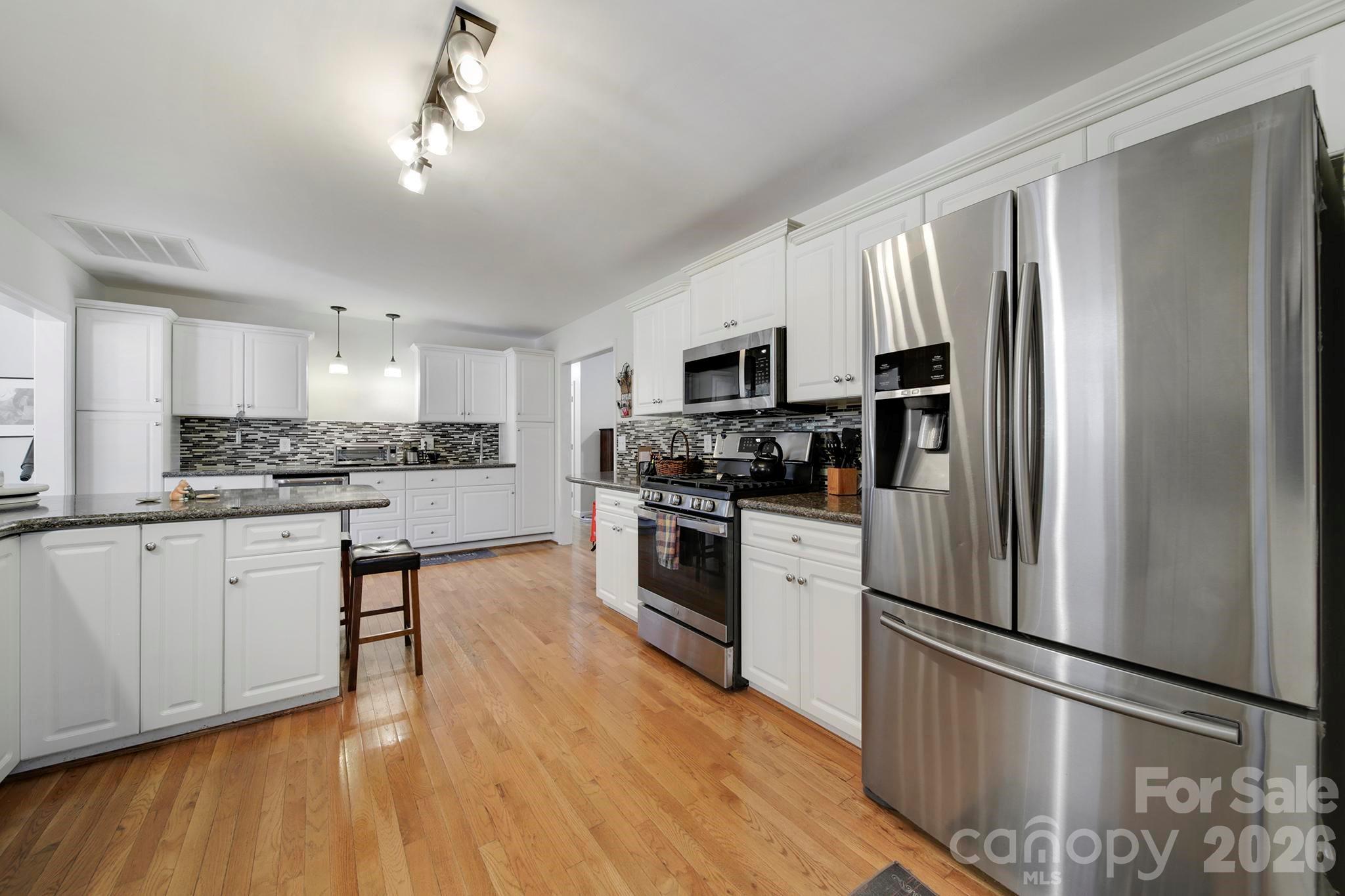 Kitchen - 530 Calabash Road, Clover
