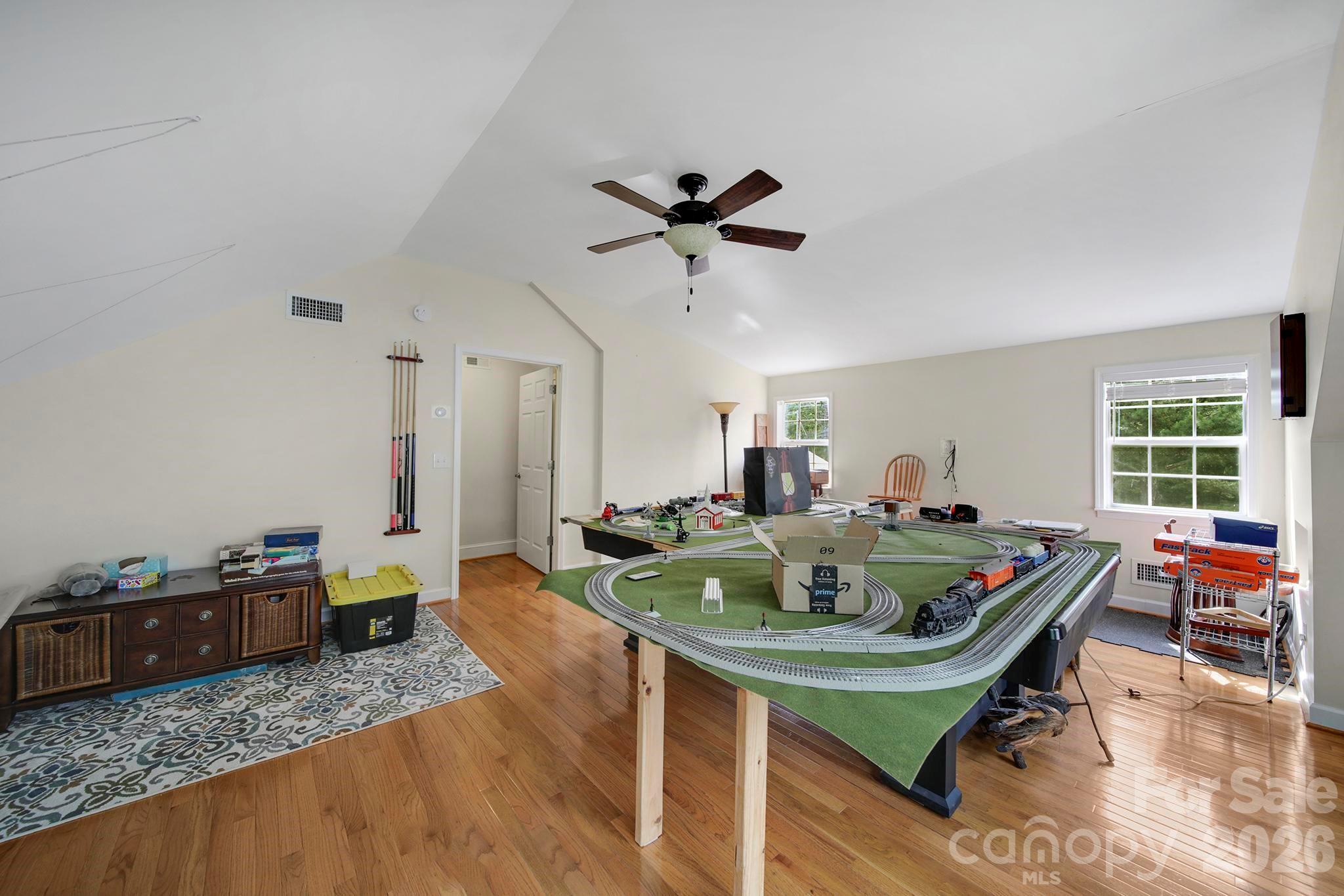 bonus room upstairs - 530 Calabash Road, Clover