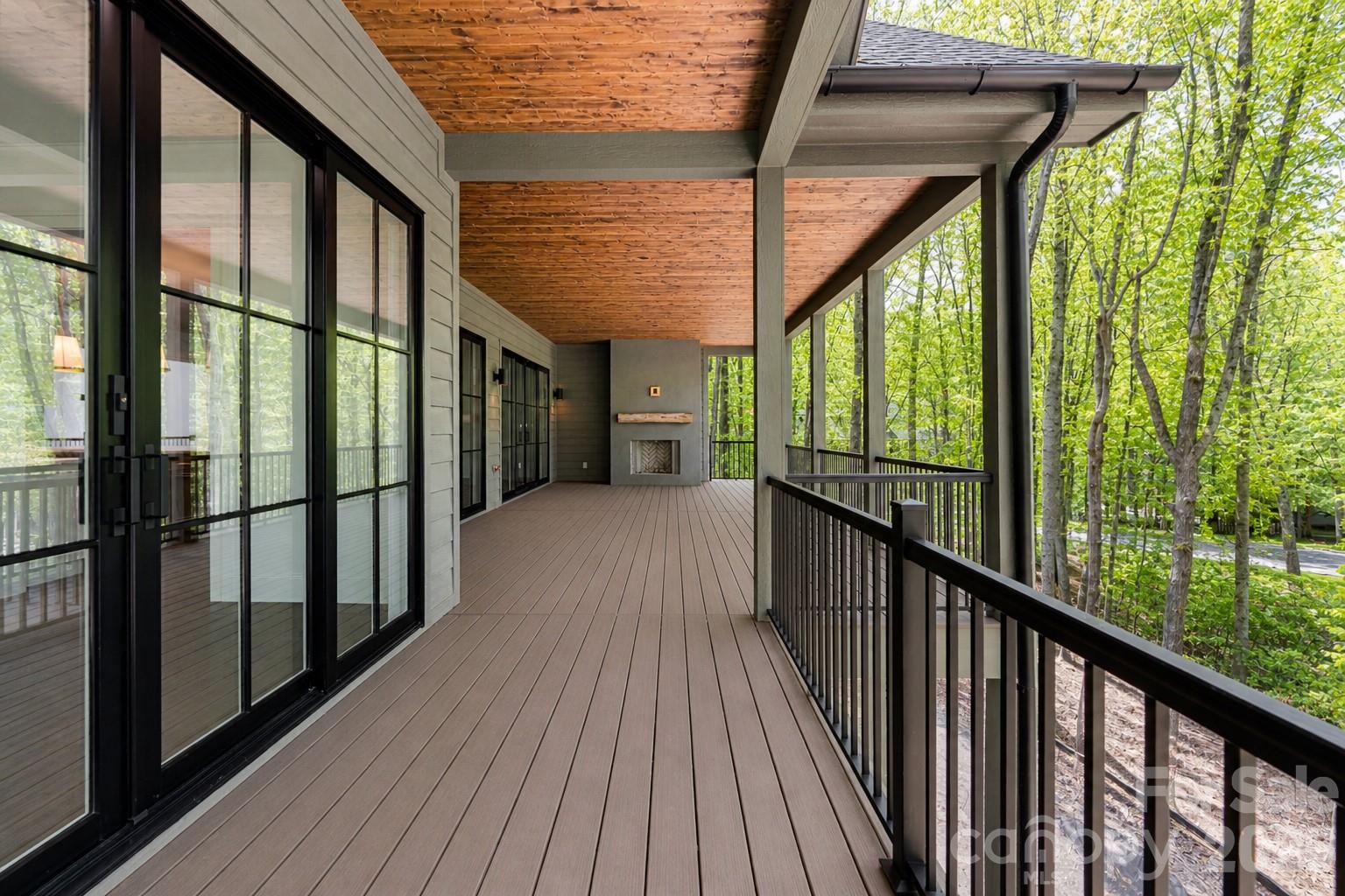 Covered Back Deck - 99 Little Cherokee Ridge, Hendersonville