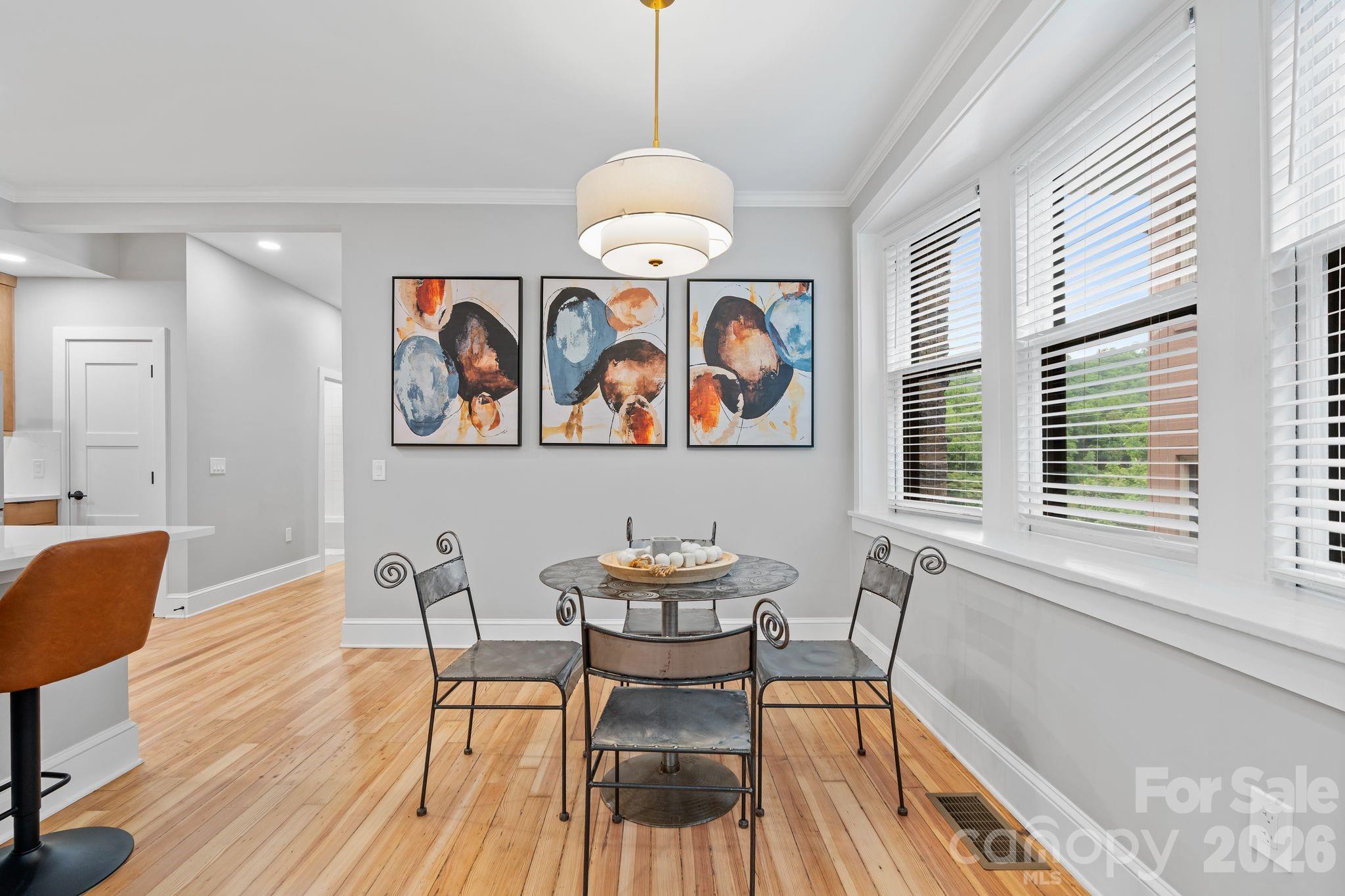 Bright dining area - 134 Biltmore Avenue, Asheville