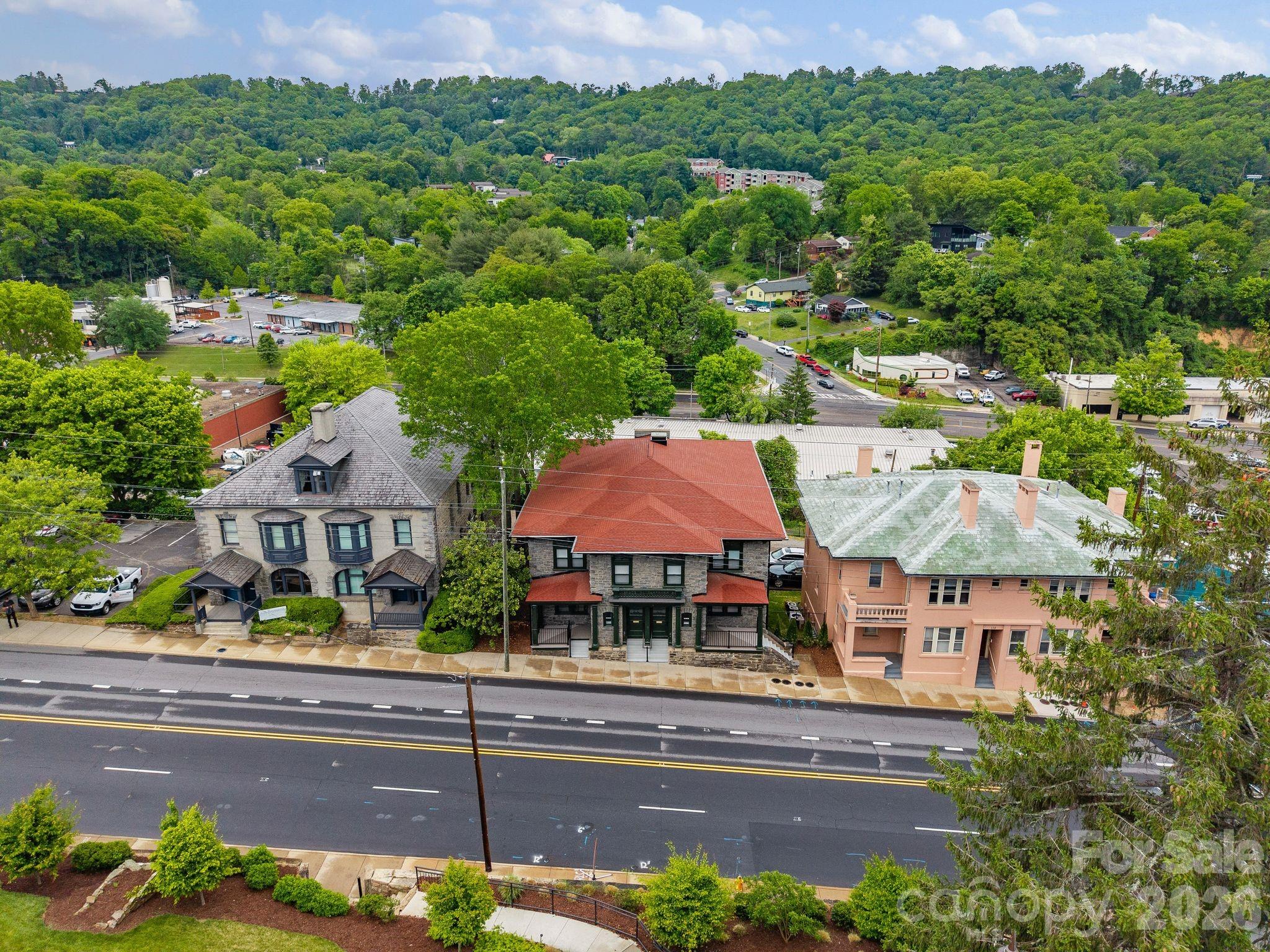 Condominium at 134 Biltmore Avenue, Asheville, photo 41 of 46