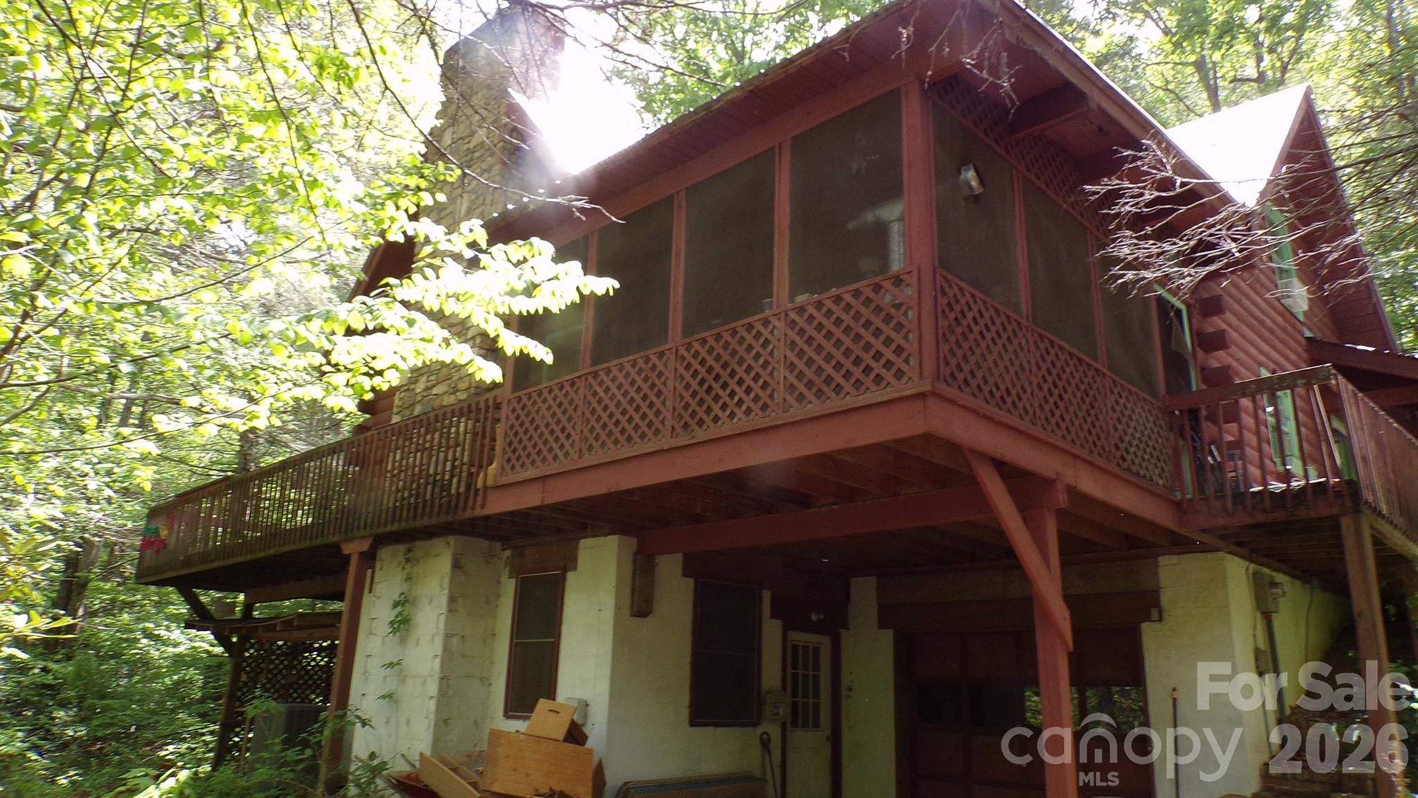Single Family Residence at 216 Paradise Road, Hendersonville, photo 20 of 35