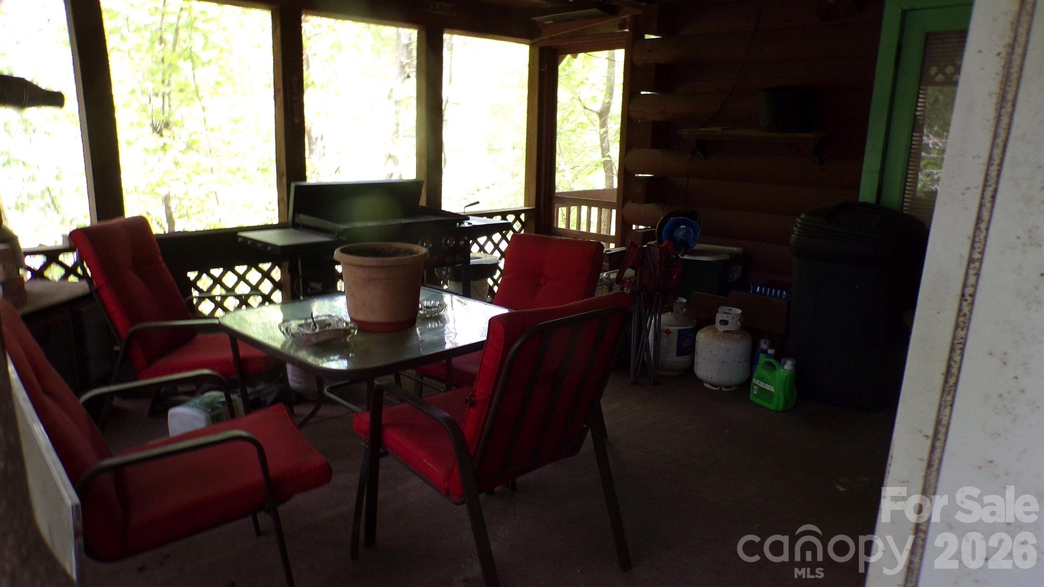 Single Family Residence at 216 Paradise Road, Hendersonville, photo 28 of 35