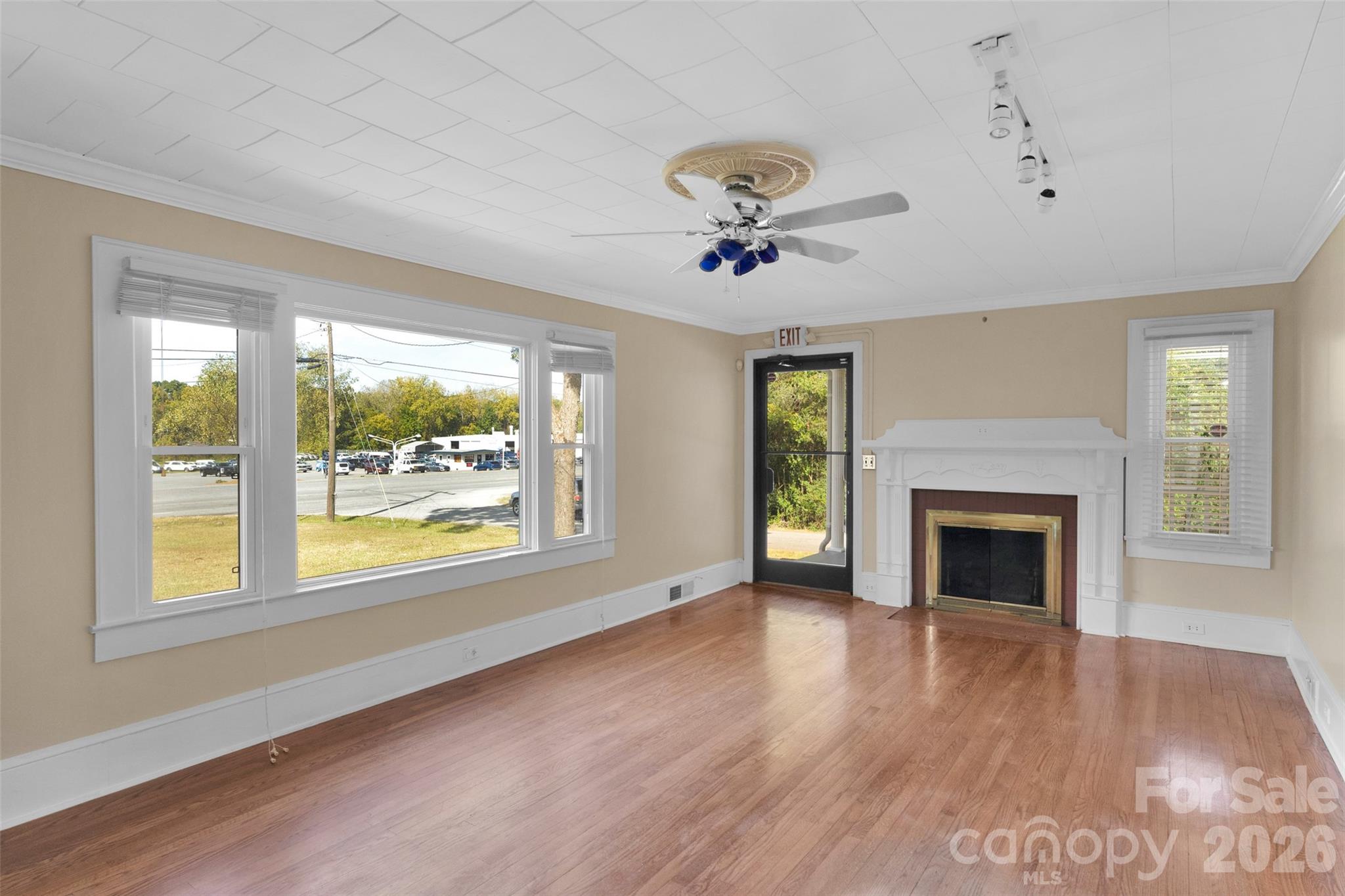 Pictures taken prior to tenant move-in - 2801 S Cannon Boulevard, Kannapolis
