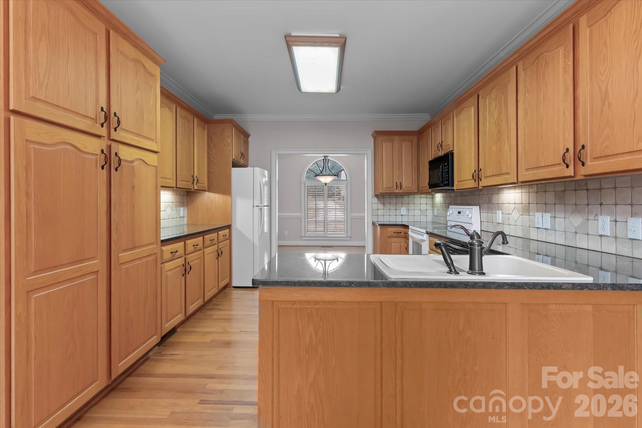Single Family Residence at 139 Morning Dove Lane, Statesville, photo 10 of 47