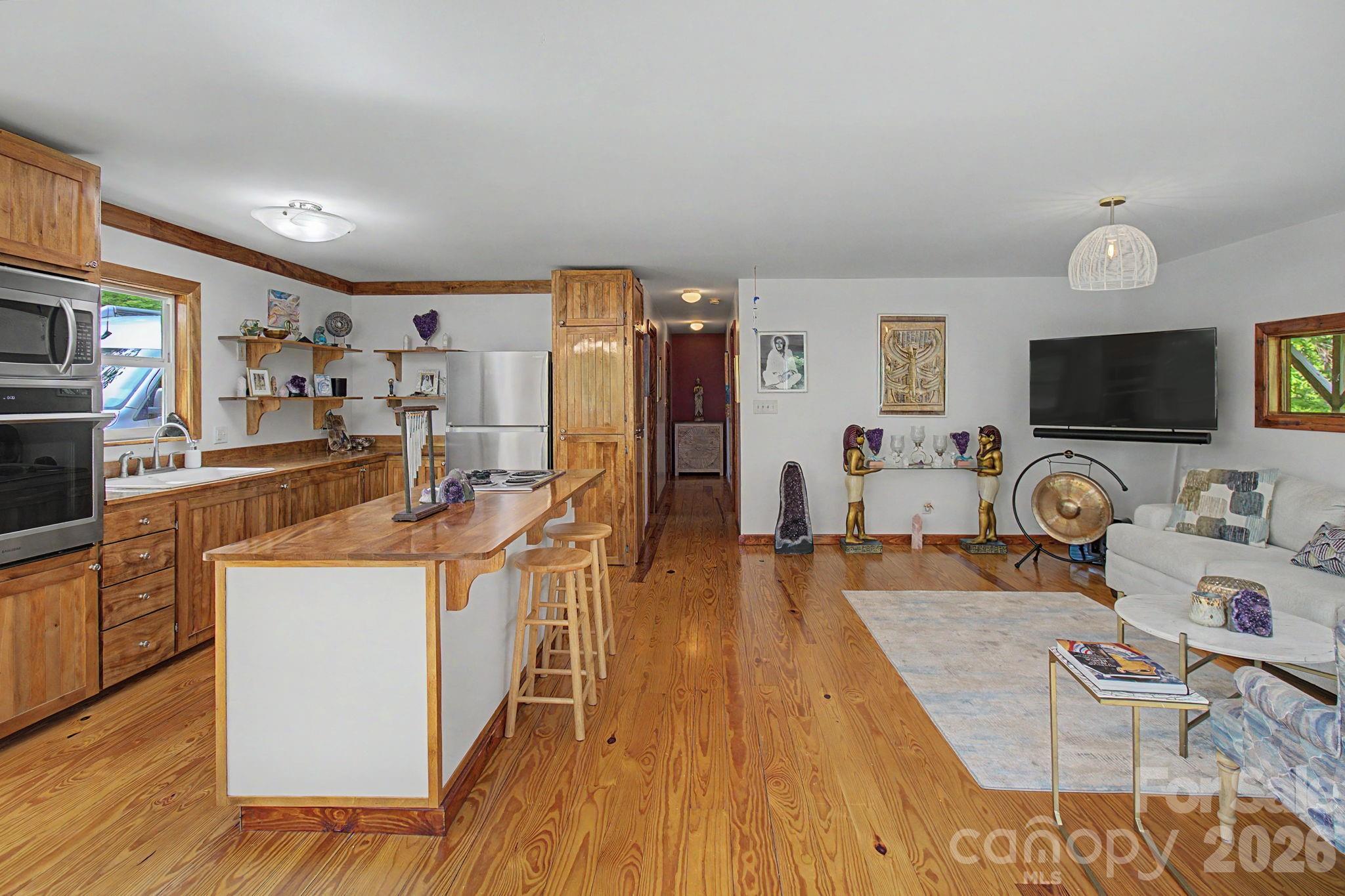 Serene Sanctuary Can Come Fully Turn-Key with Furnishings - 288 Rebel Drive, Hot Springs
