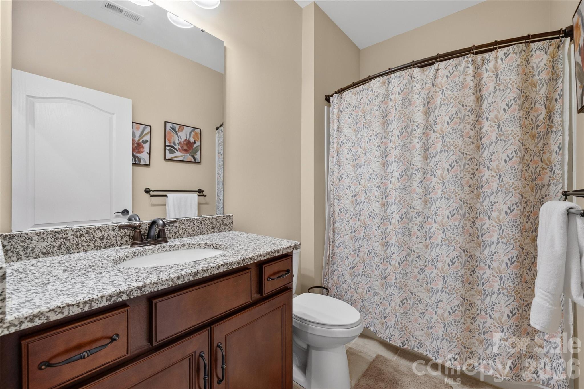 Single Family Residence at 5220 Sweet Fig Way, Fort Mill, photo 29 of 45