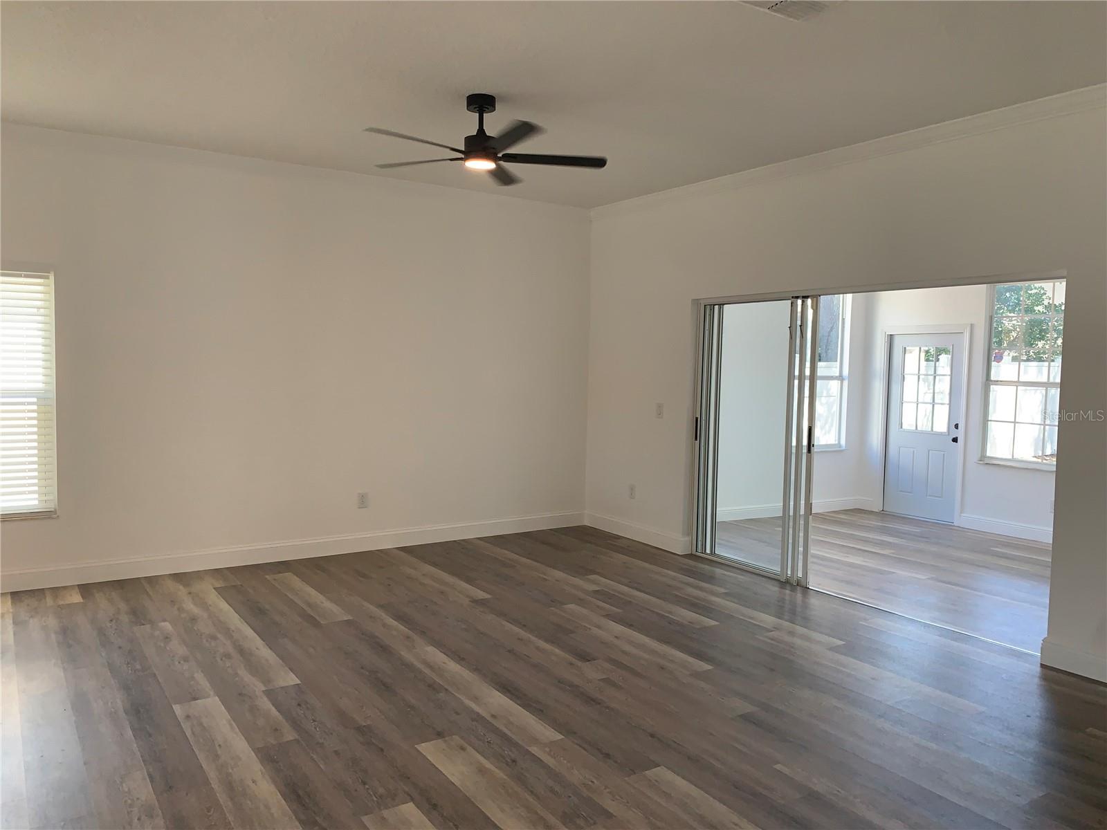 Single Family Residence at 133 JAYBEE AVE, DAVENPORT, photo 8 of 31